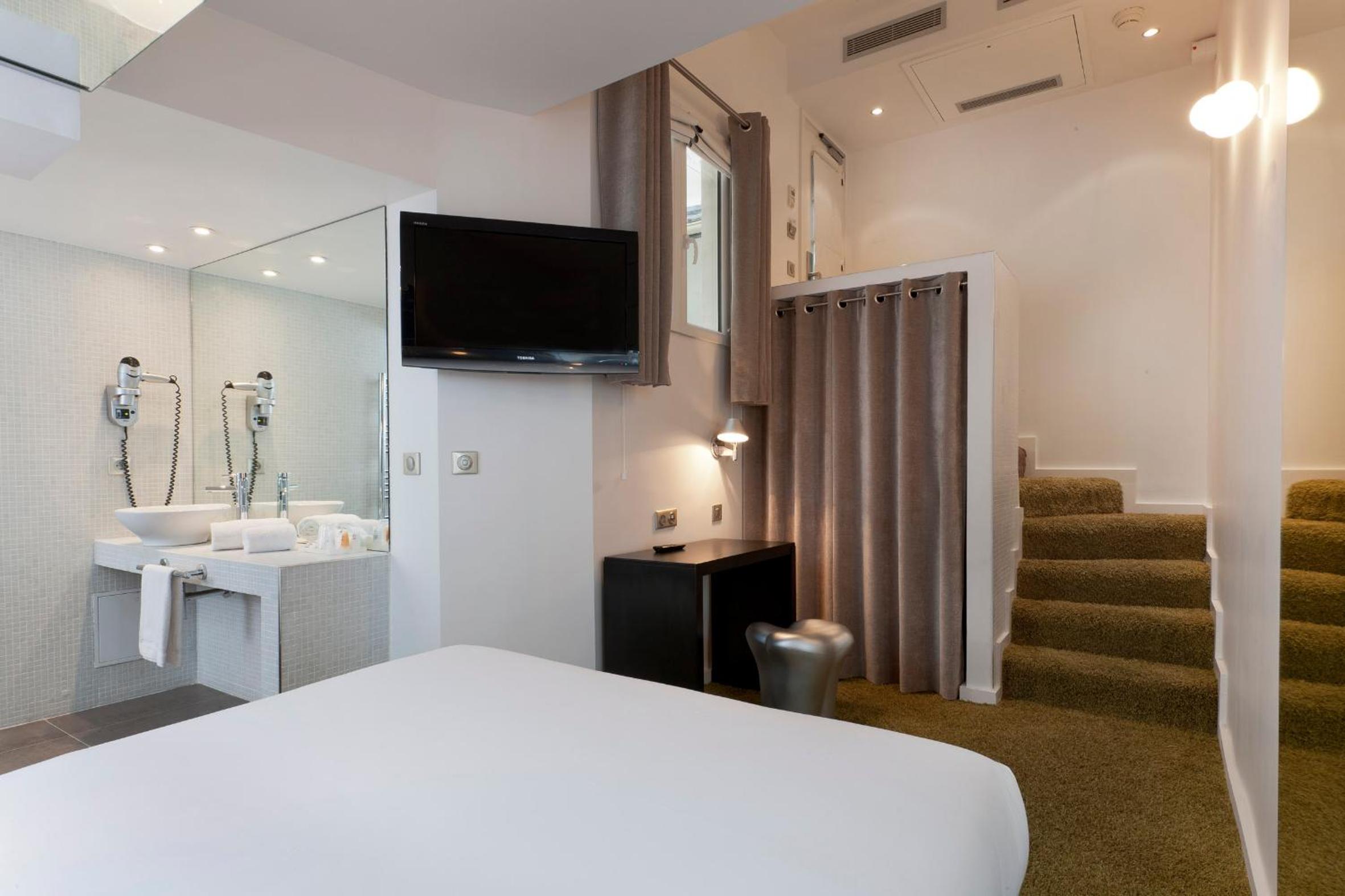 Double Room - Building 2