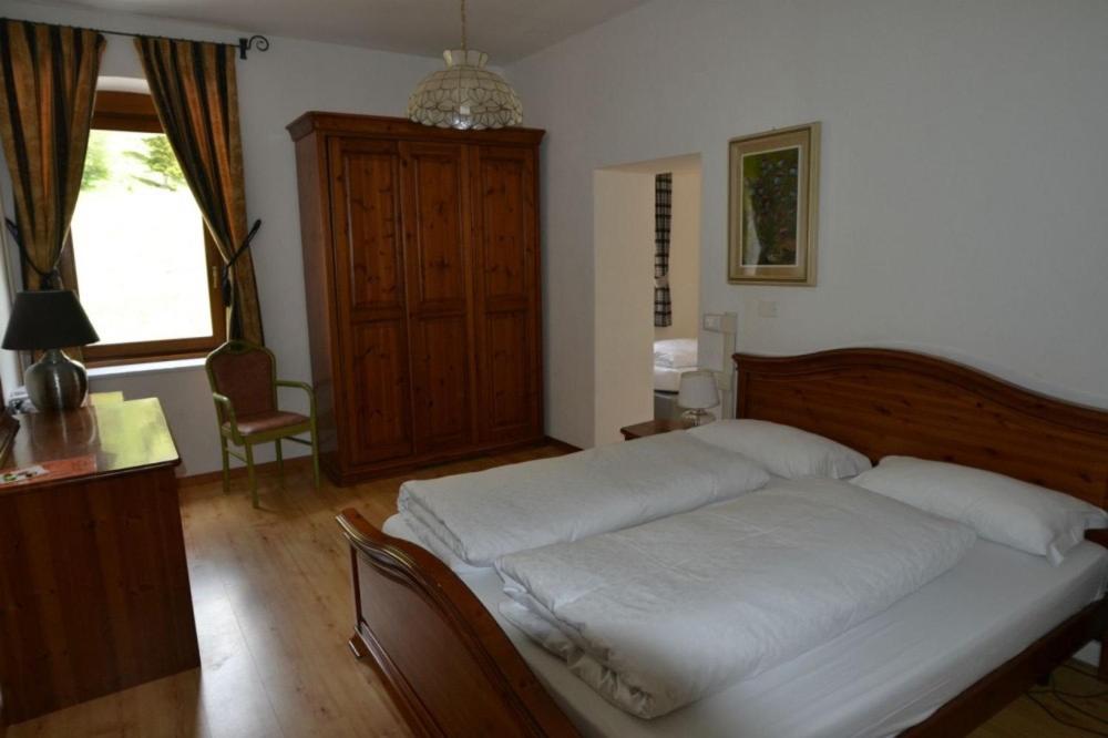 Quadruple Room - Photo 8