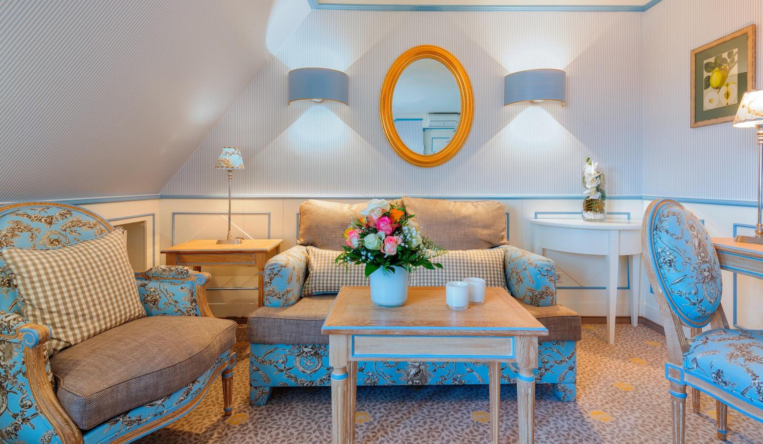 Junior Suite (2 Adults) photo 3