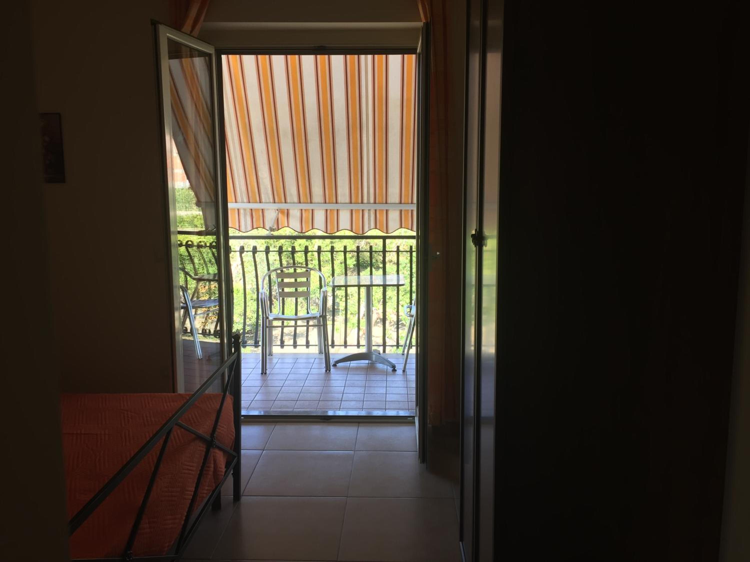 King Room With Balcony photo 2