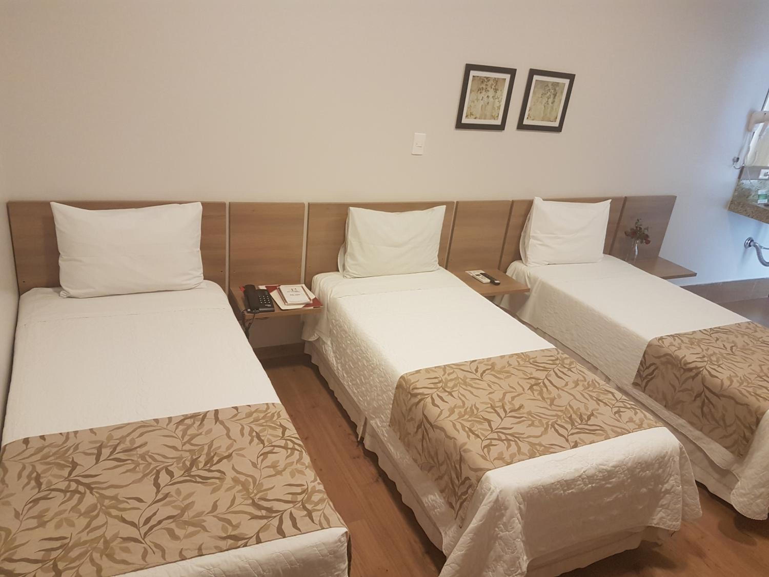 Superior Triple Room photo 2