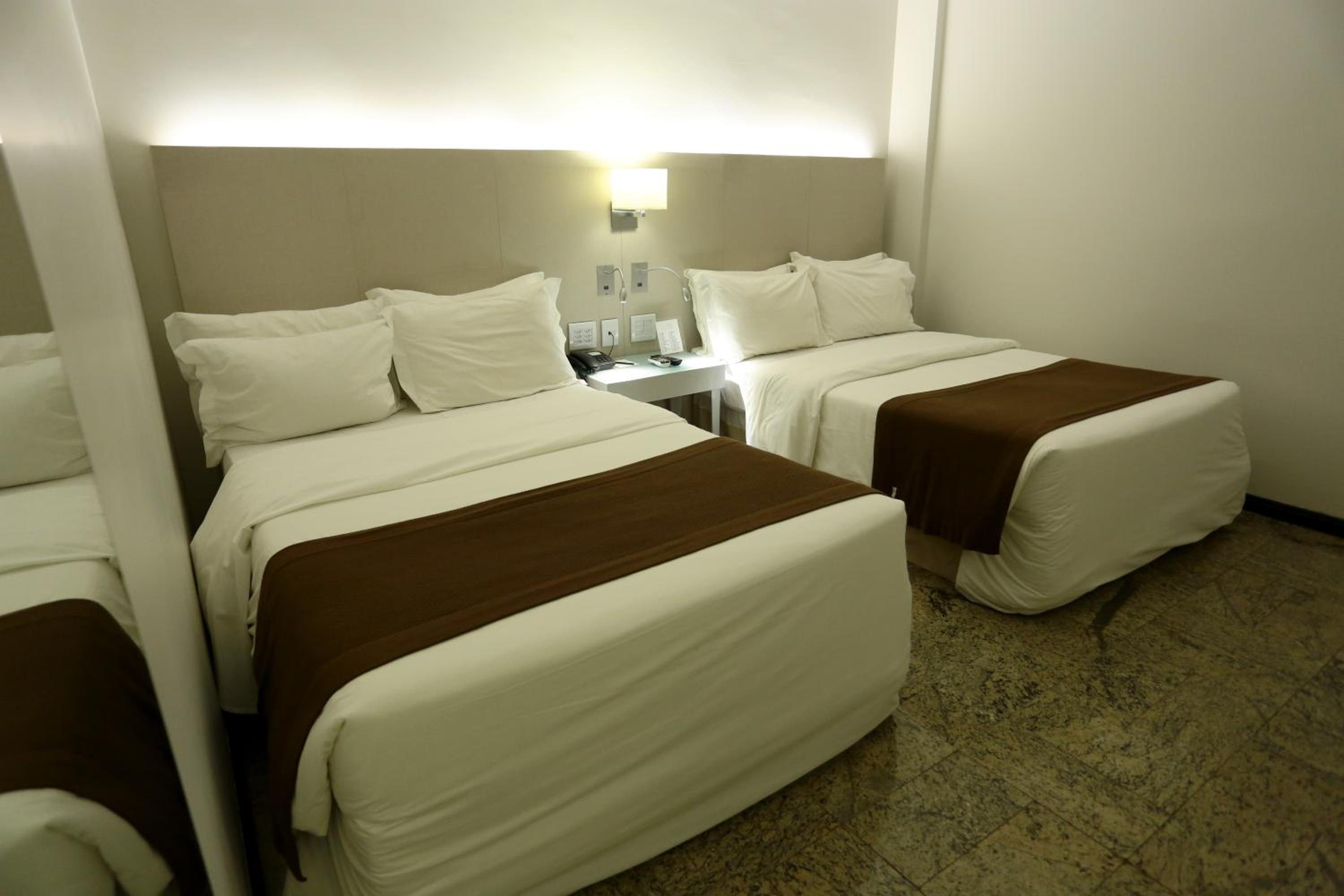 Standard Double with Two Double Beds photo 2