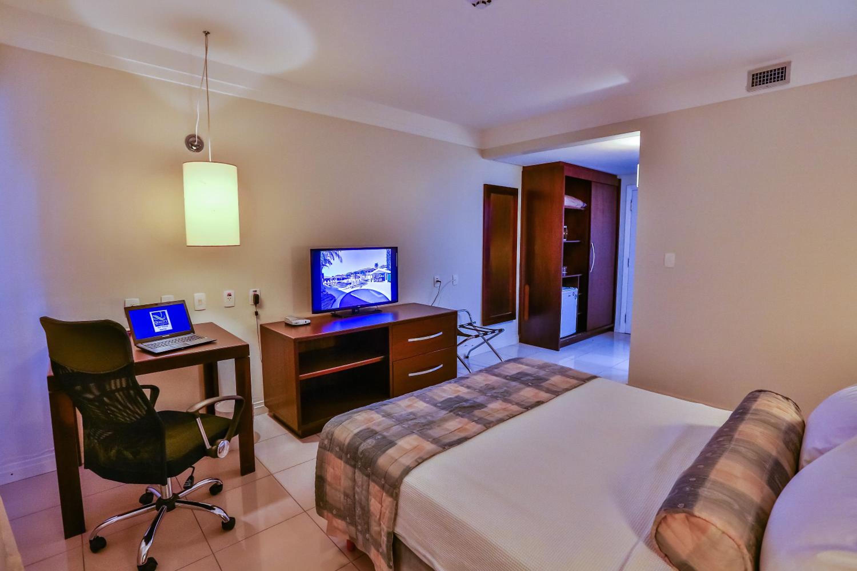 Deluxe Double Room - Photo 4