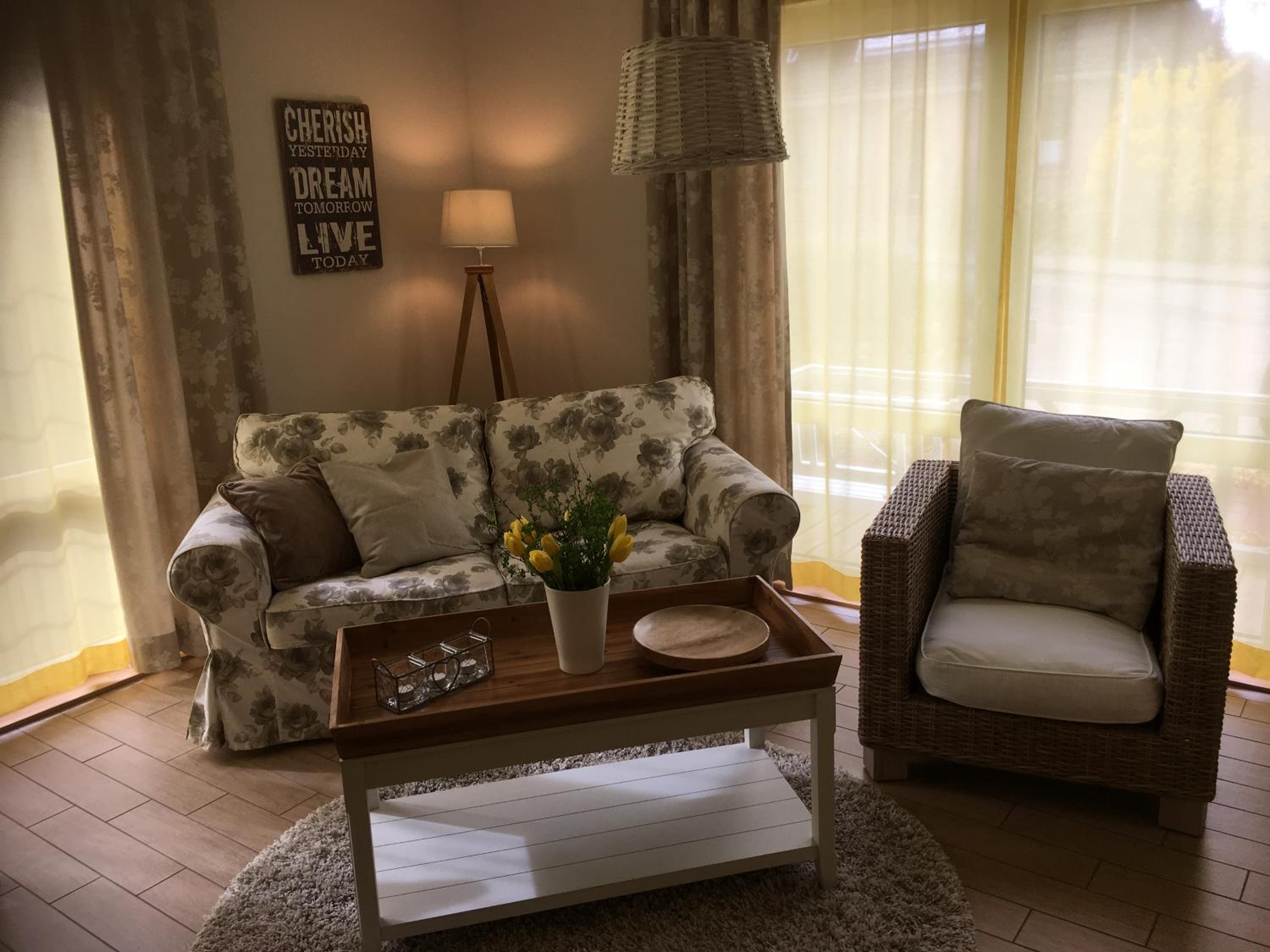 Apartment with Terrace photo 3