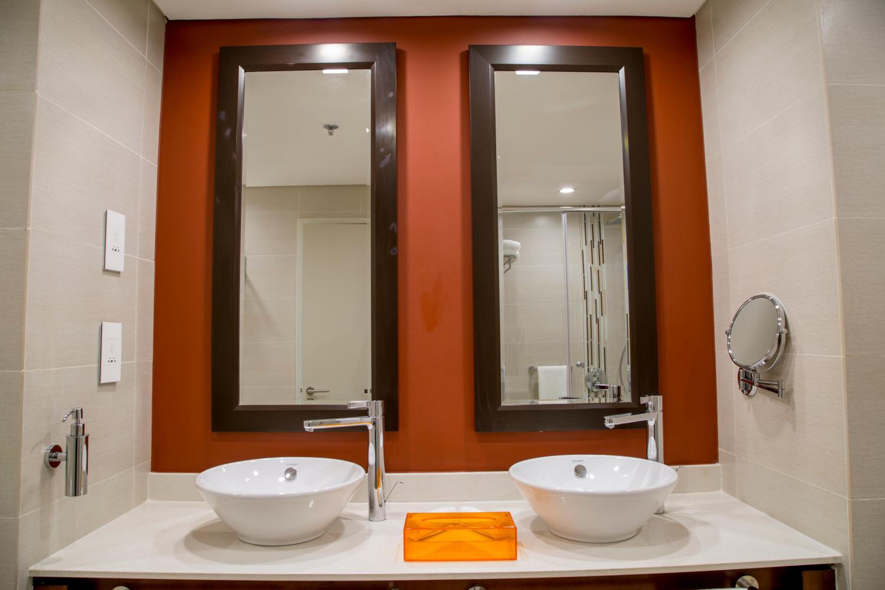 Standard Room - Photo 11