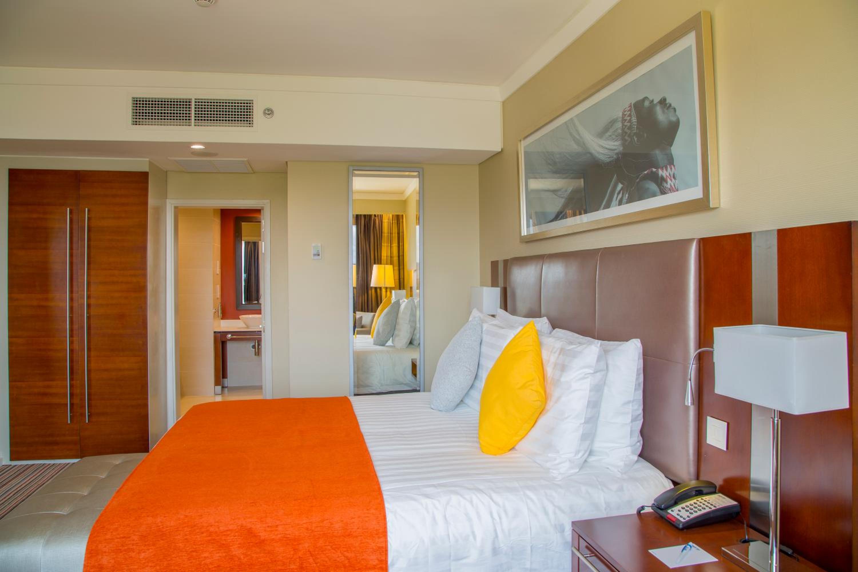 Superior Room - Photo 11
