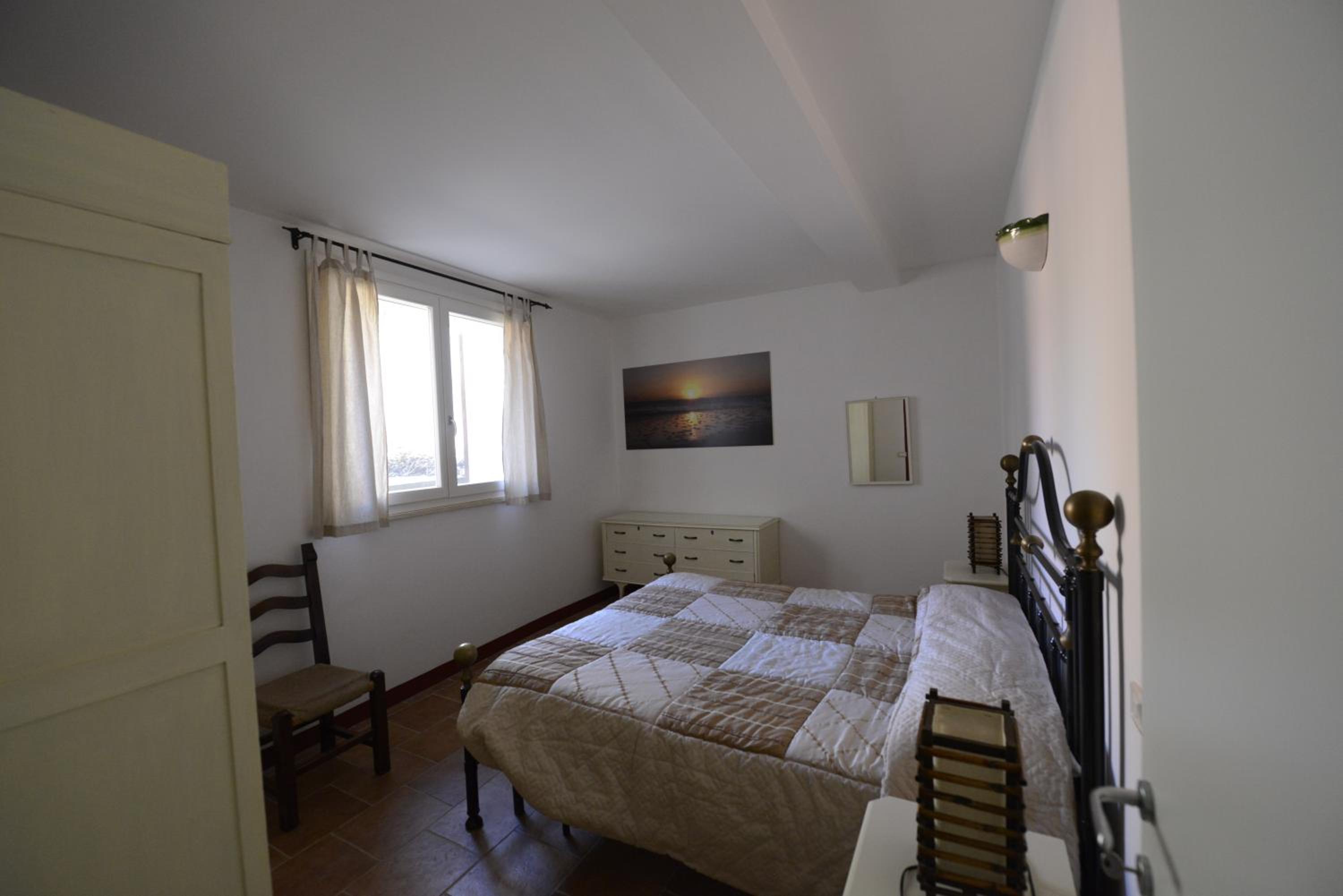 Deluxe One-Bedroom Apartment with Garden View photo 1