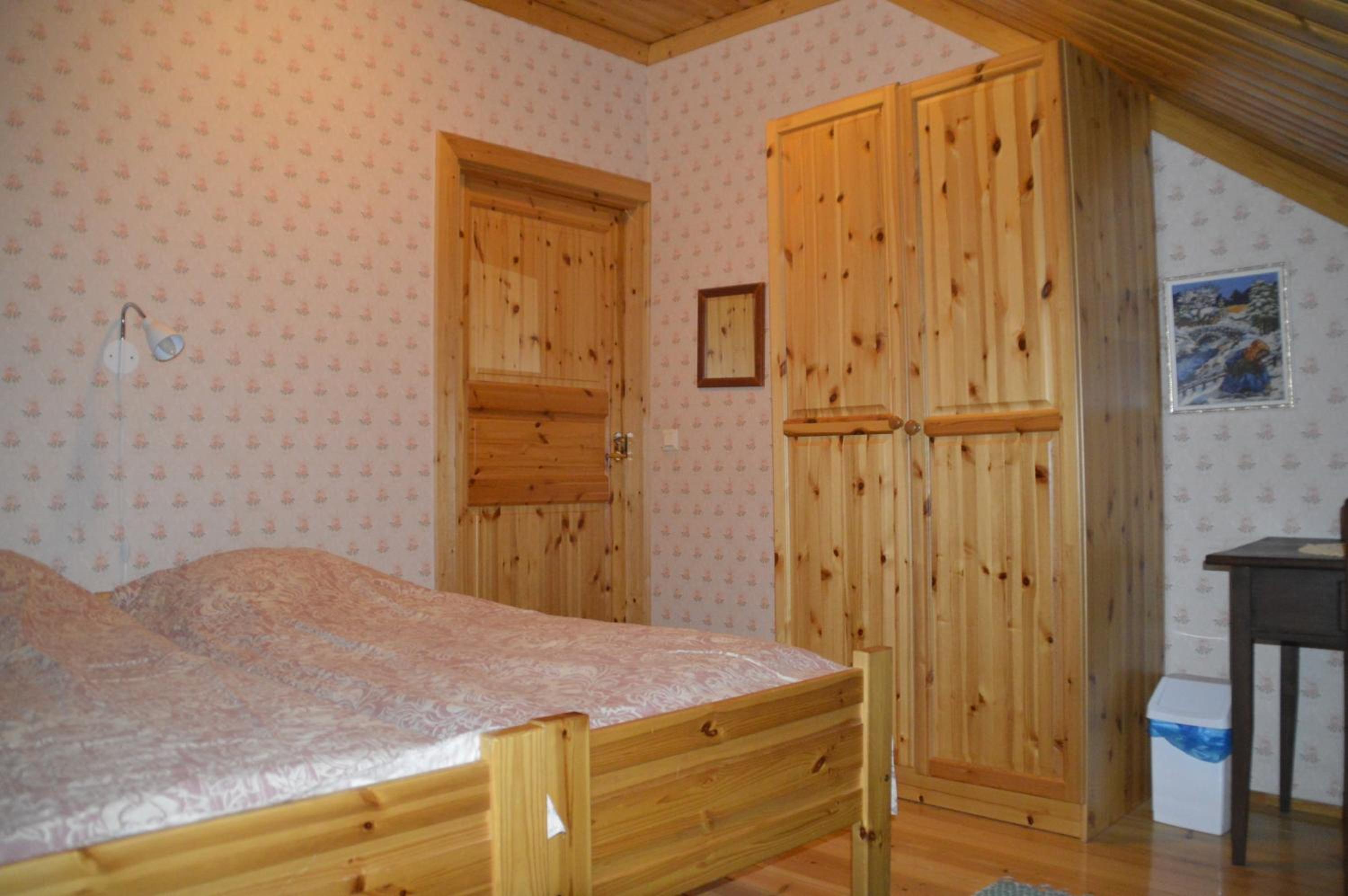 Double Room with Shared Bathroom photo 1