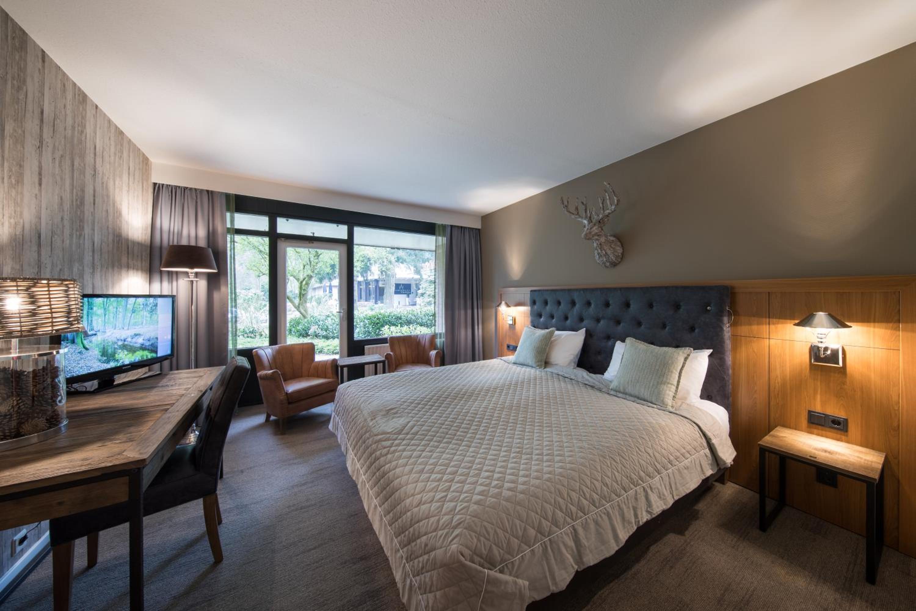 Deluxe Double Room - Photo 1