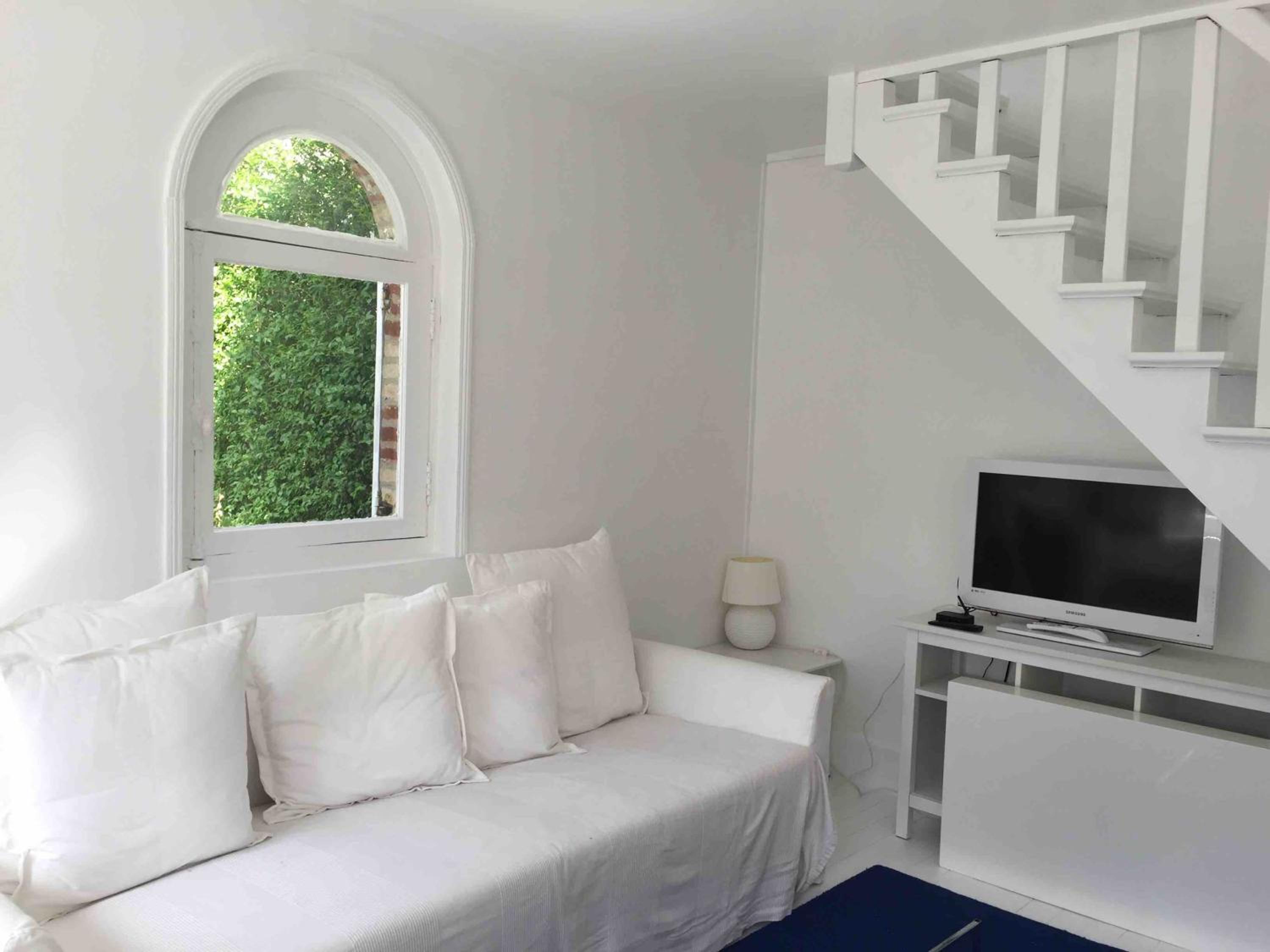 One-Bedroom House photo 3