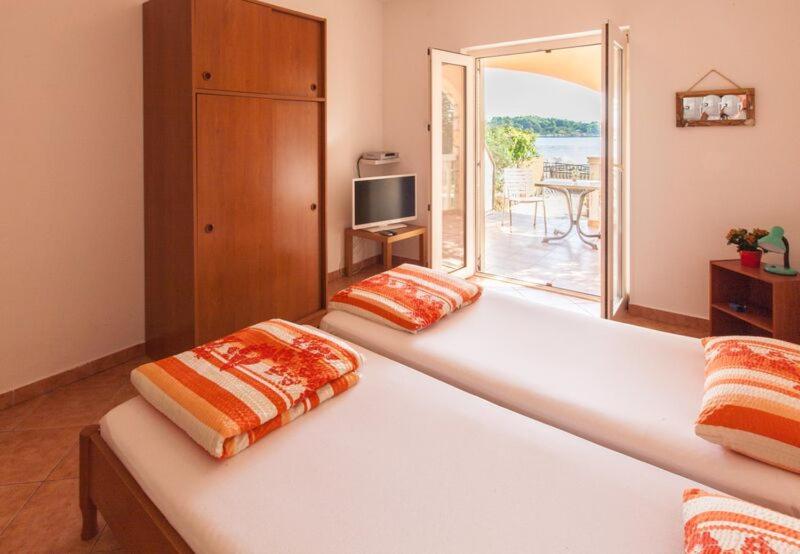 Apartment with Sea View photo 1
