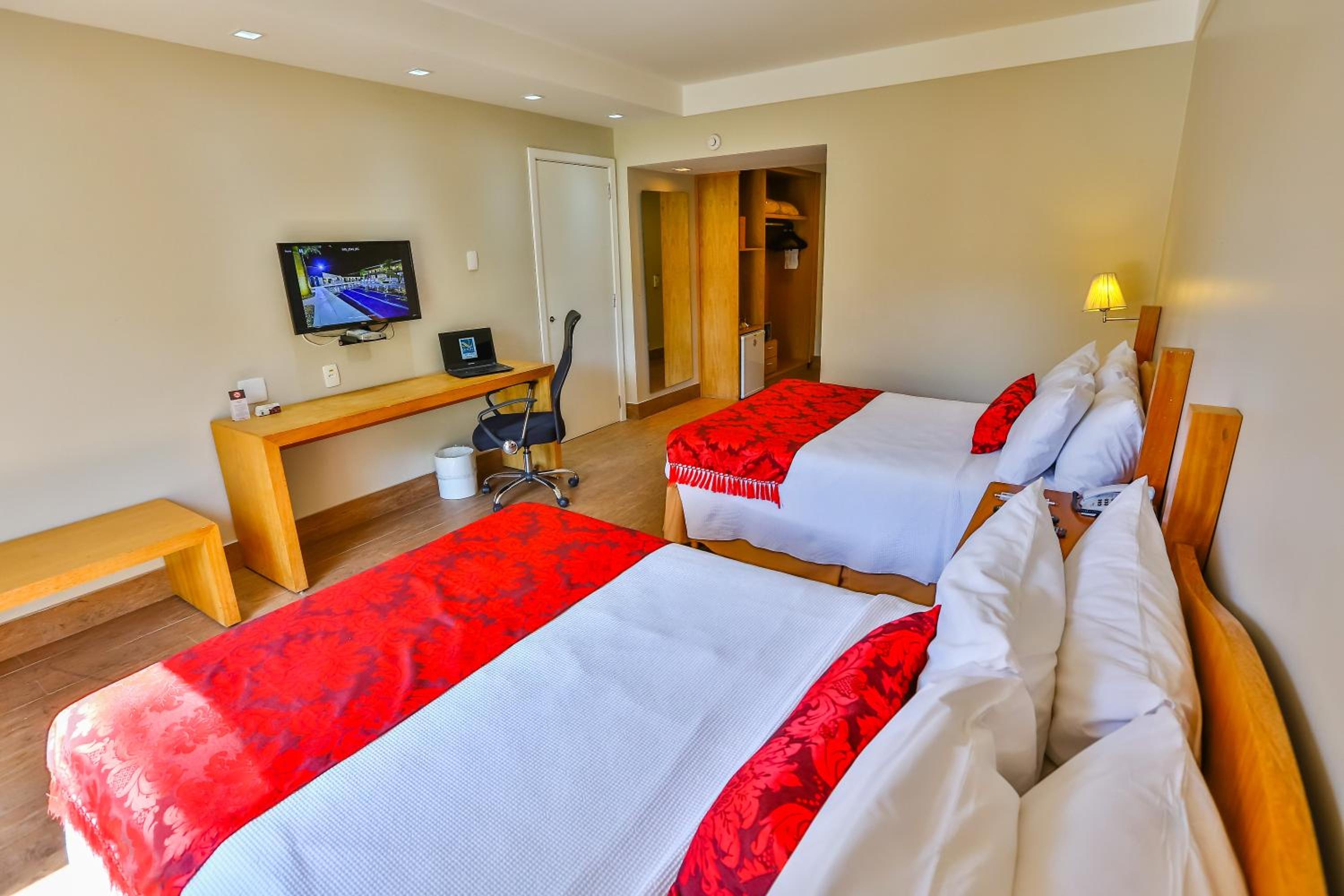 Superior Twin Room - Photo 2