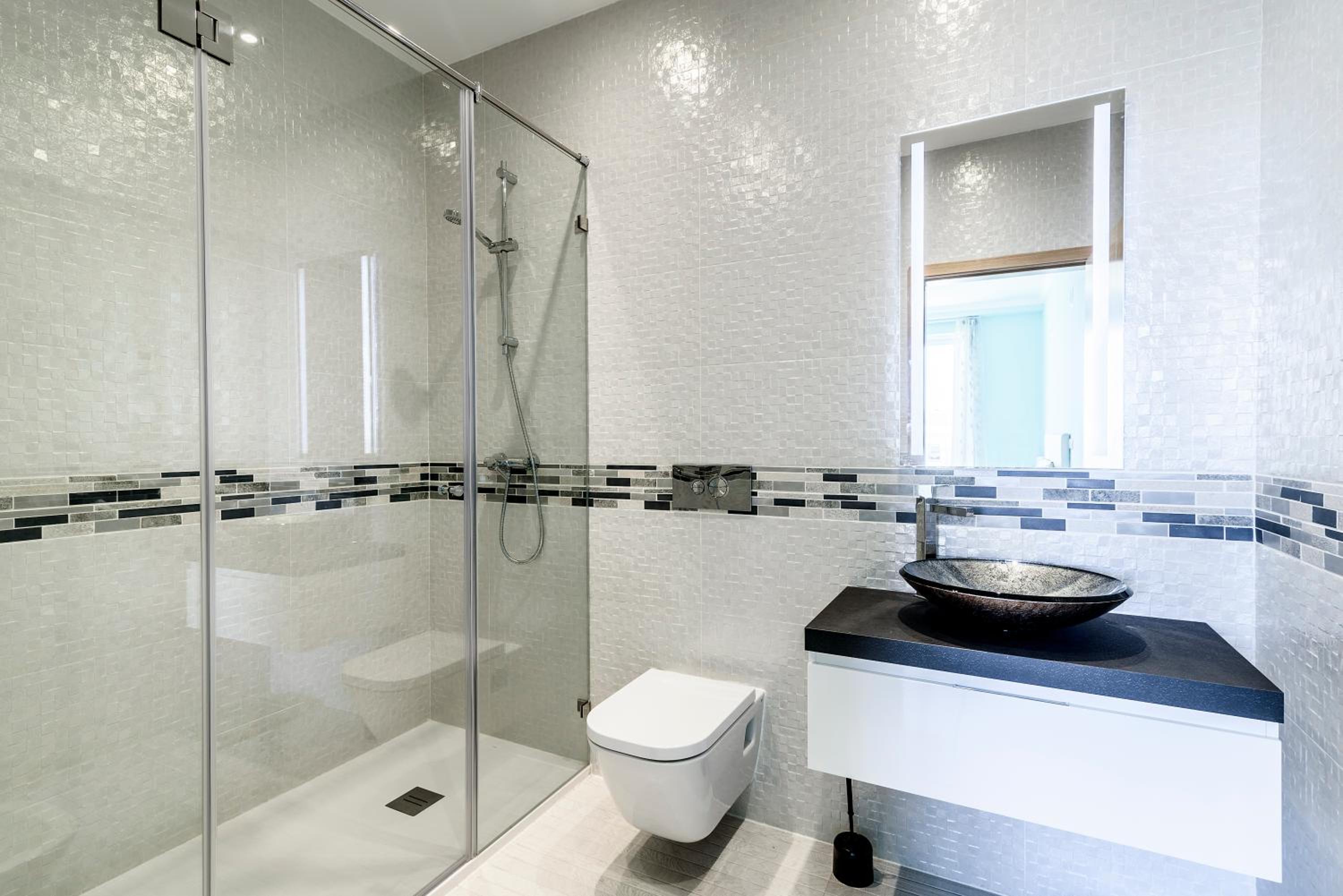 Deluxe Double Room - Photo 15