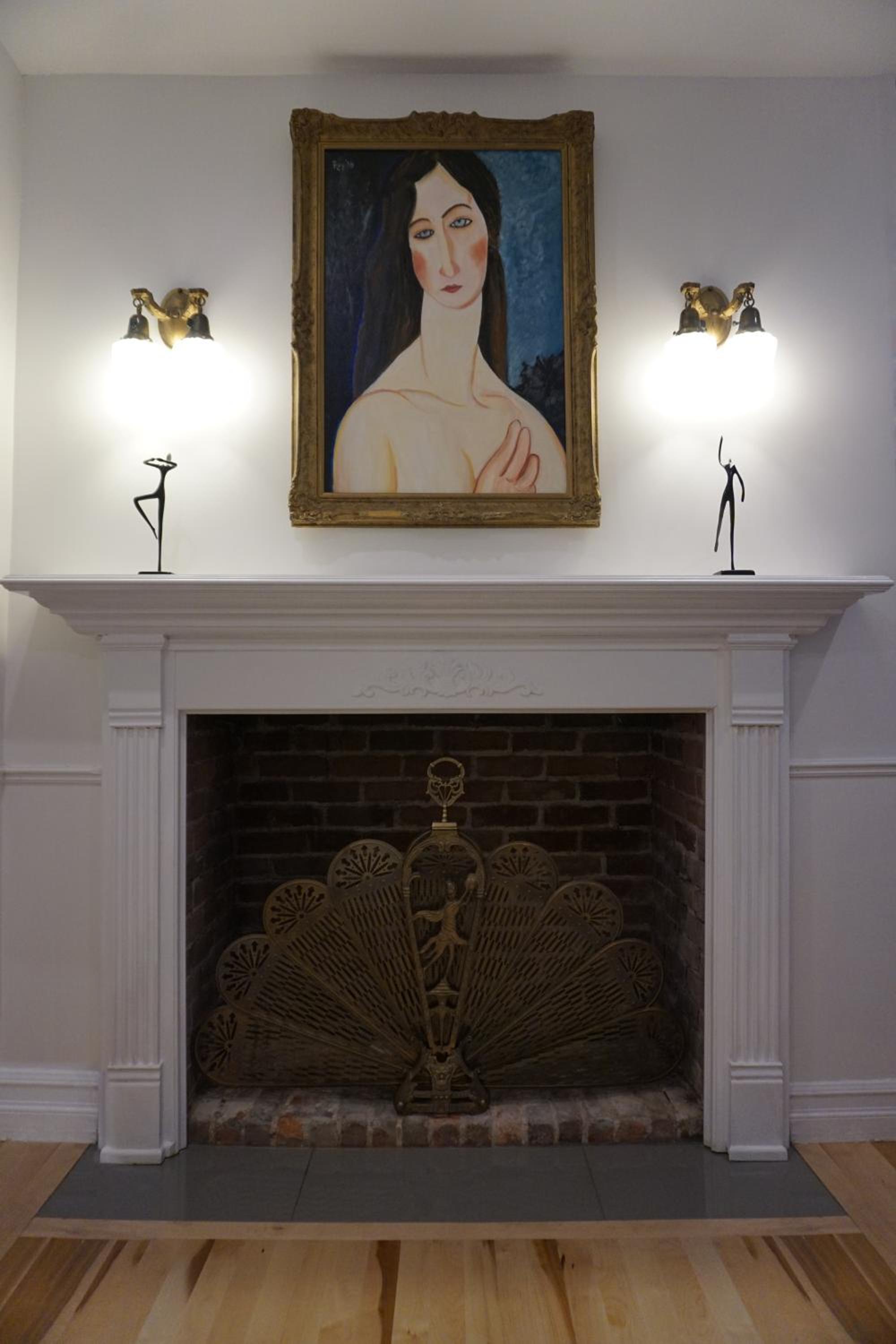 Queen Room - semi basement  photo 2