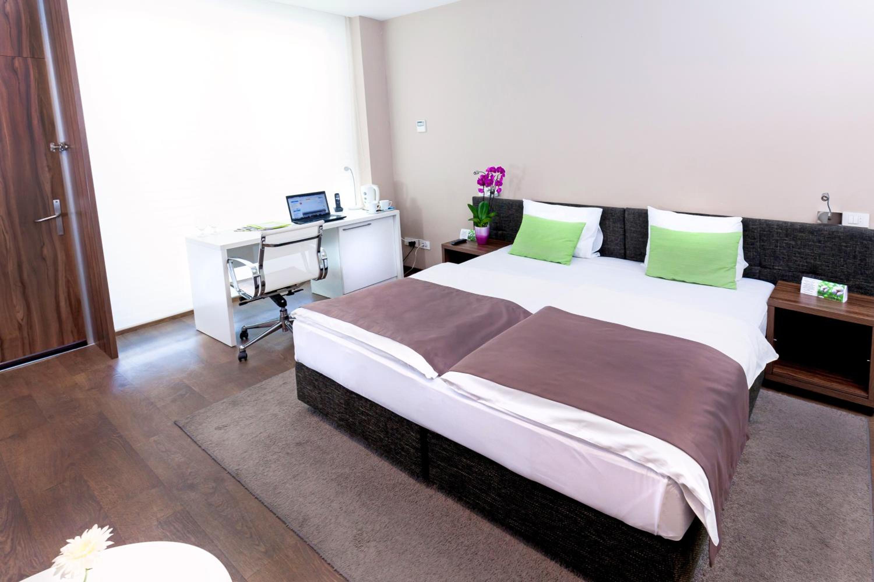 Double Room photo 2