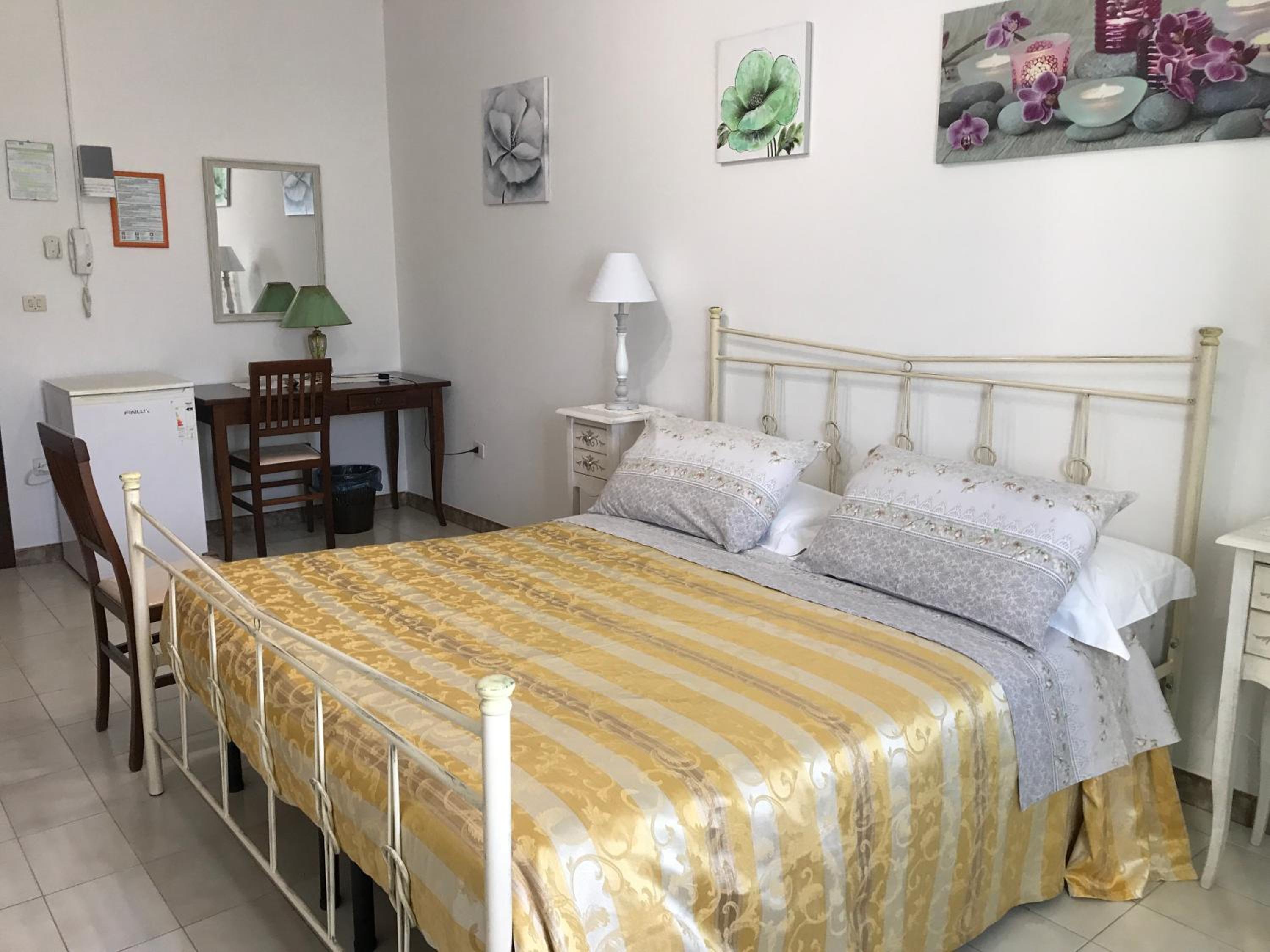 Double Room - Photo 38