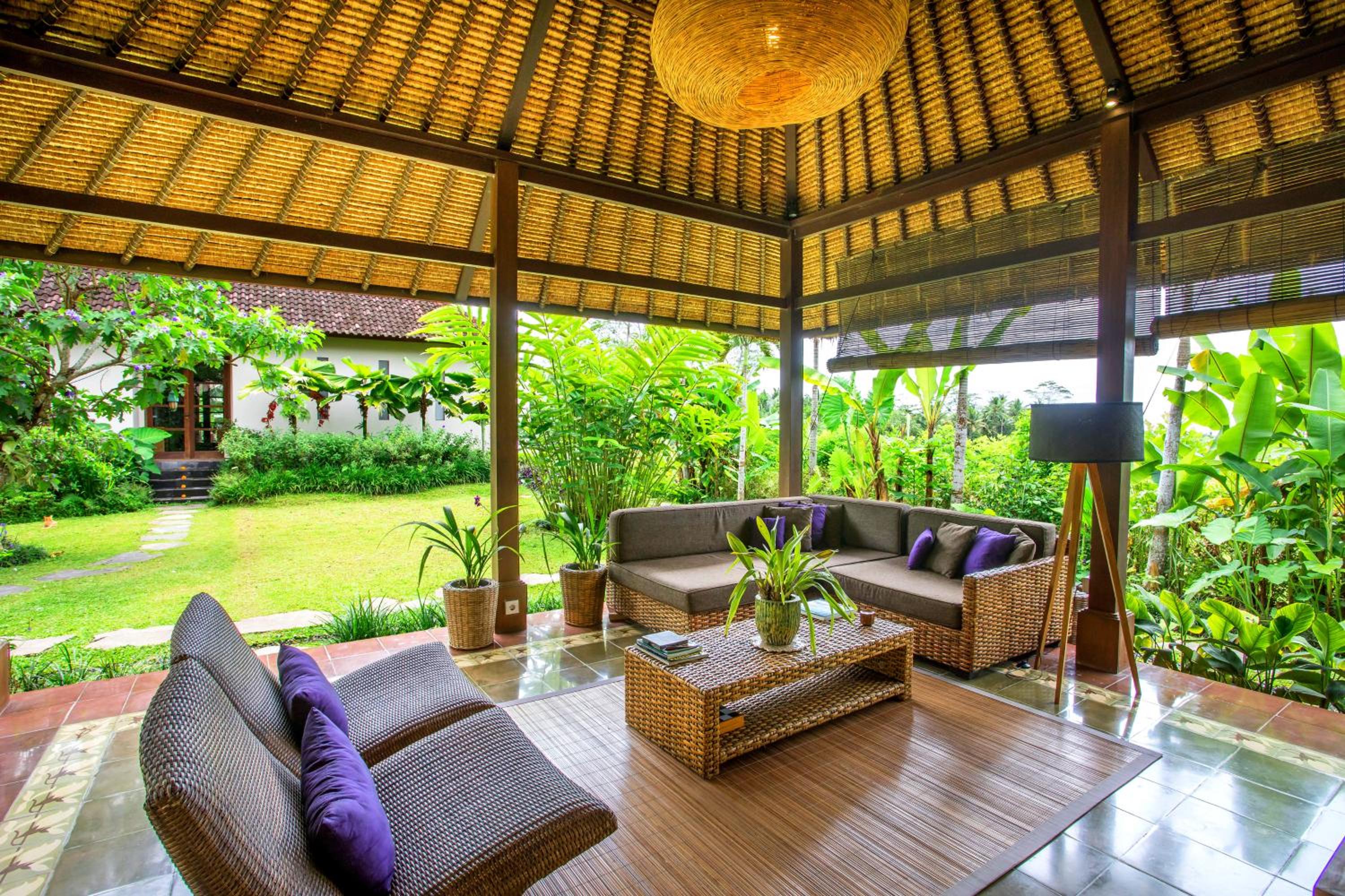 Three-Bedroom Villa - Photo 14