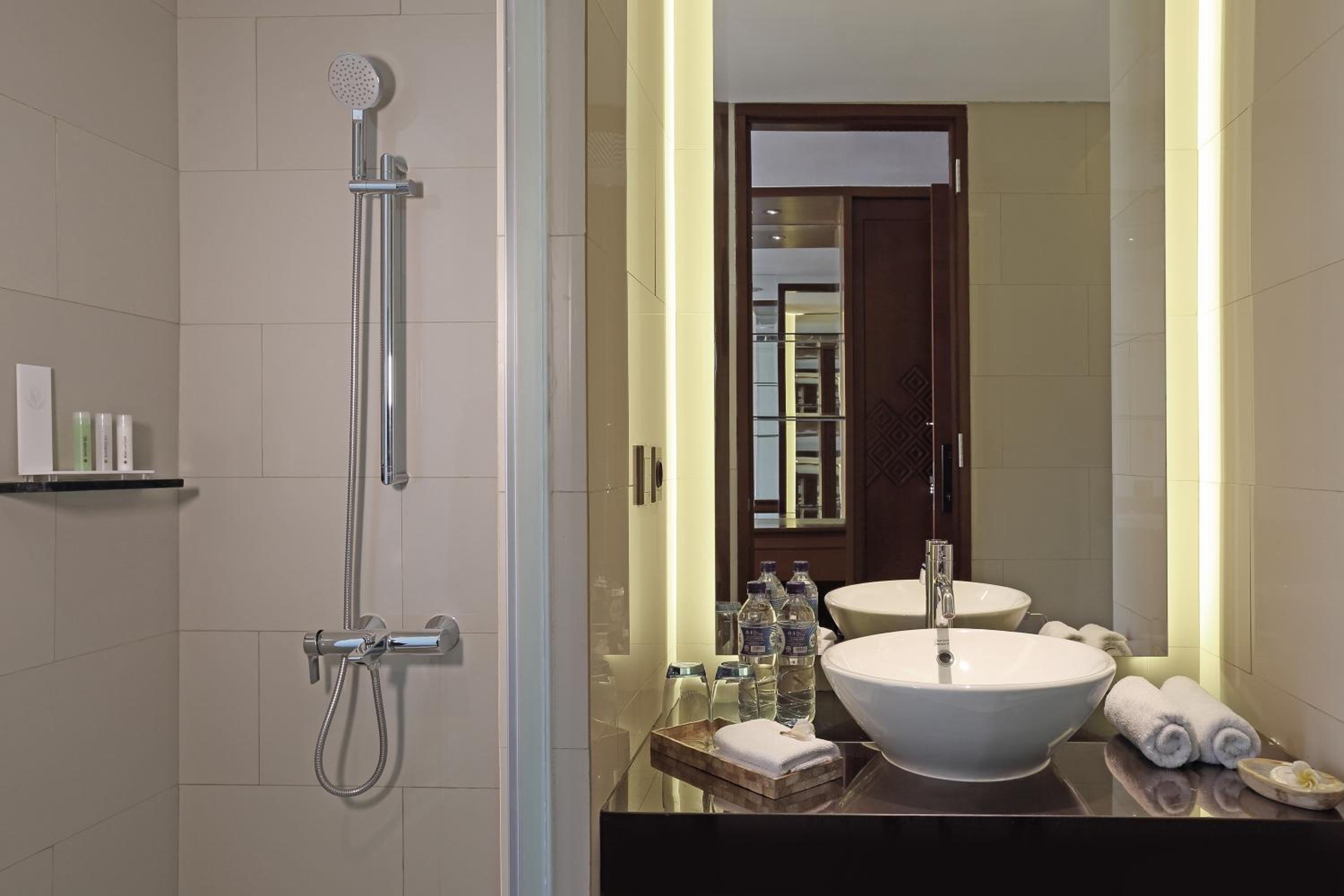 Flash Deal - Deluxe Room