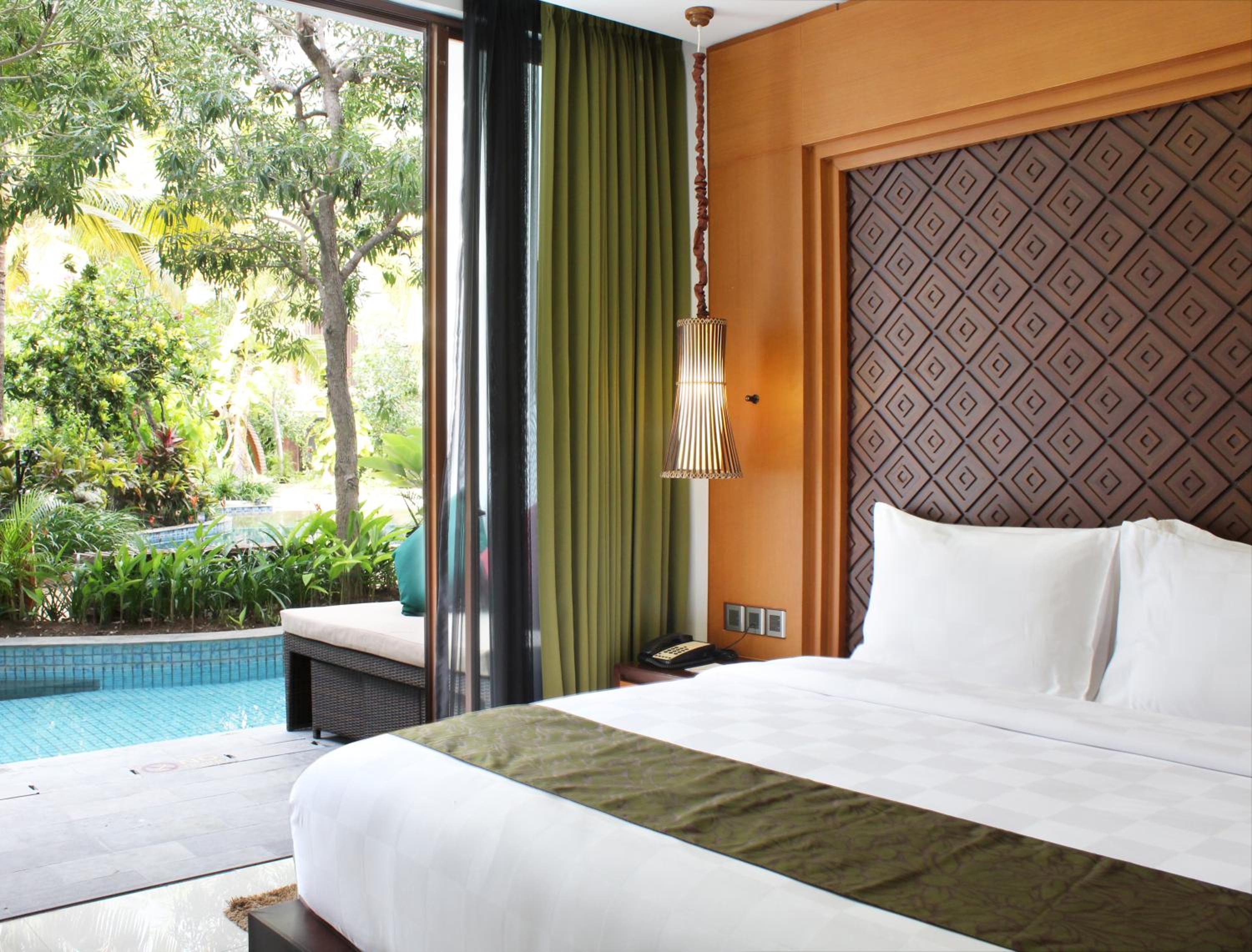 Deluxe Room 2 Single Beds Pool Access photo 1