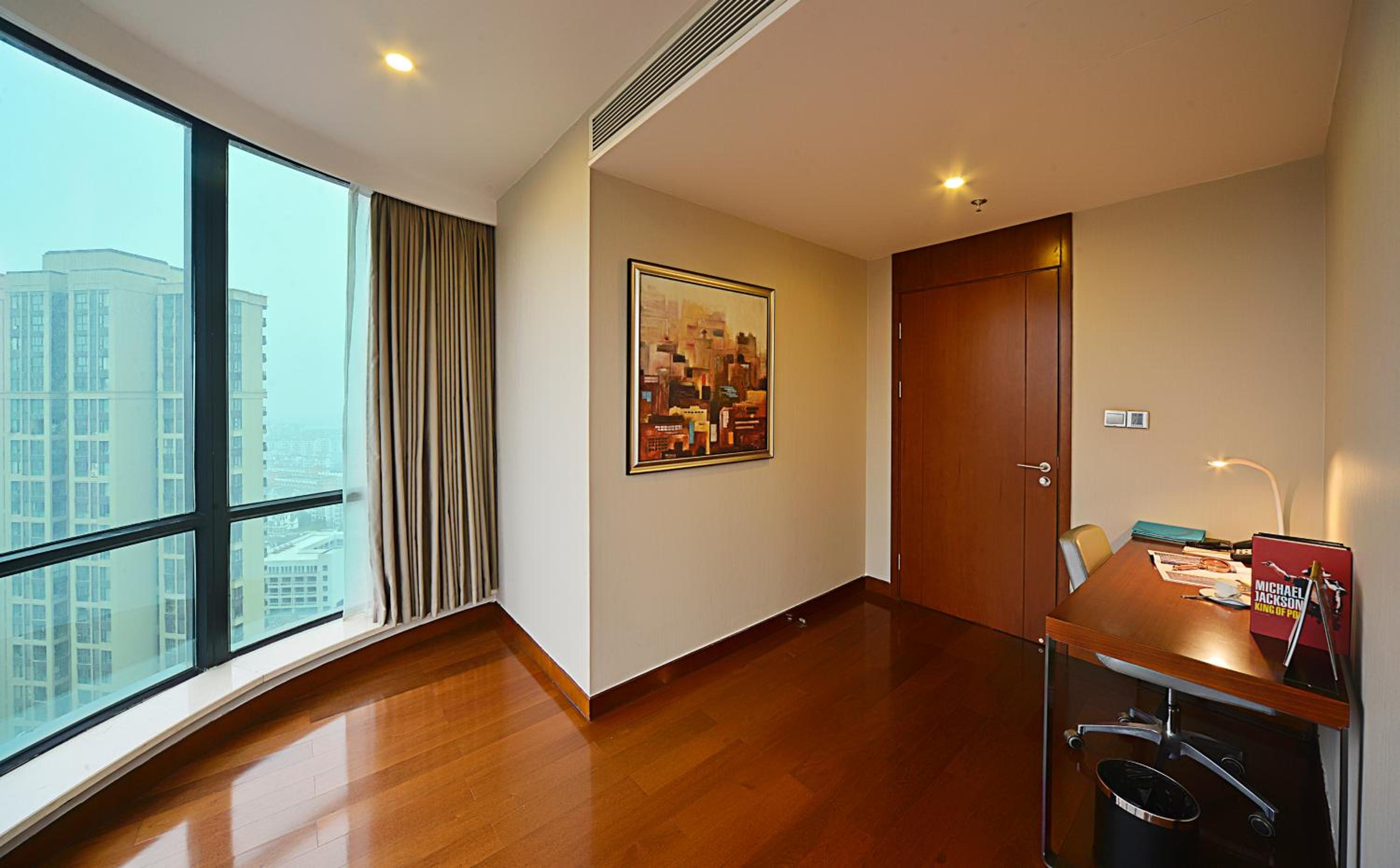 Two-Bedroom Executive photo 1