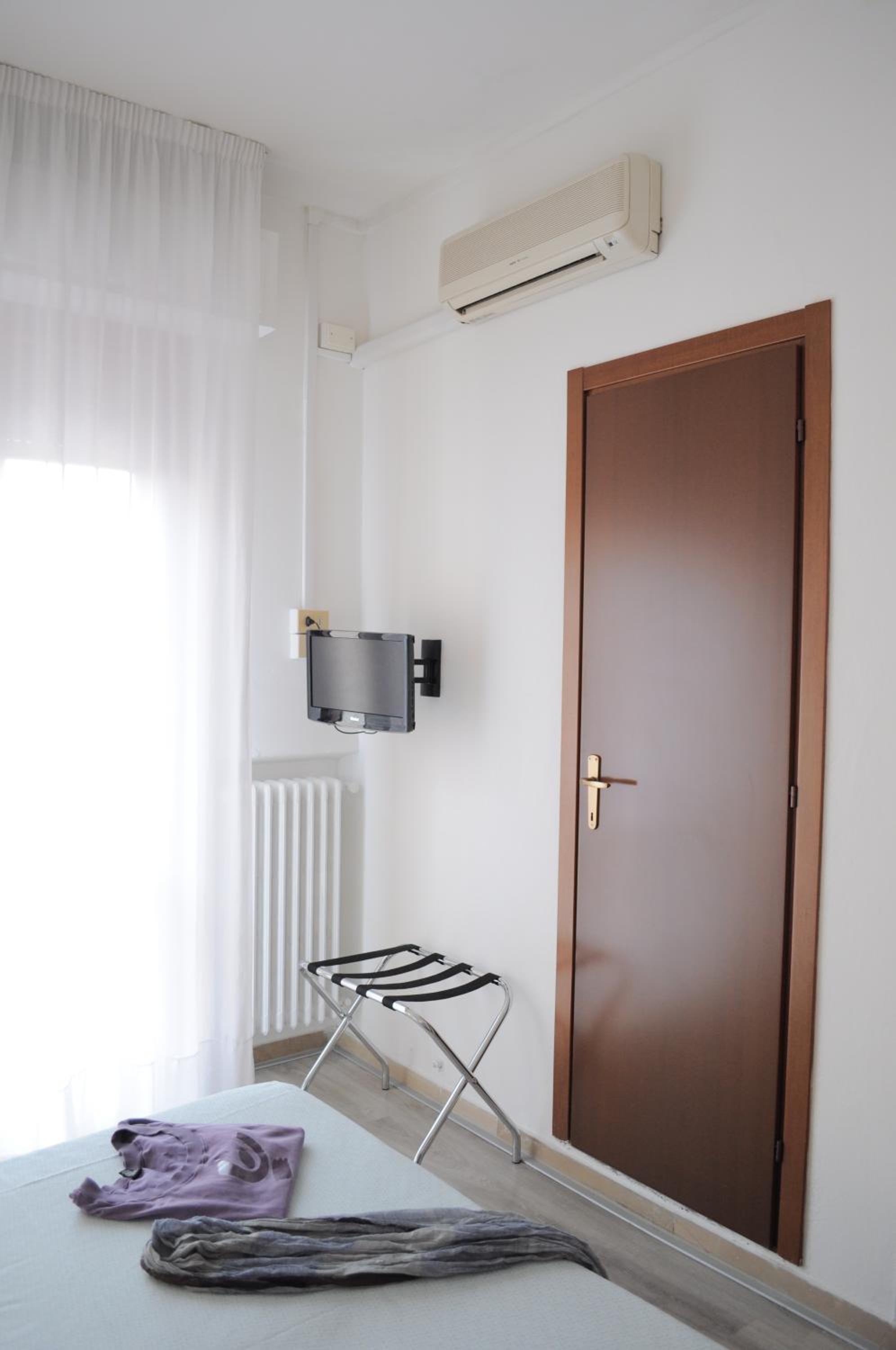 Triple Room - Photo 3