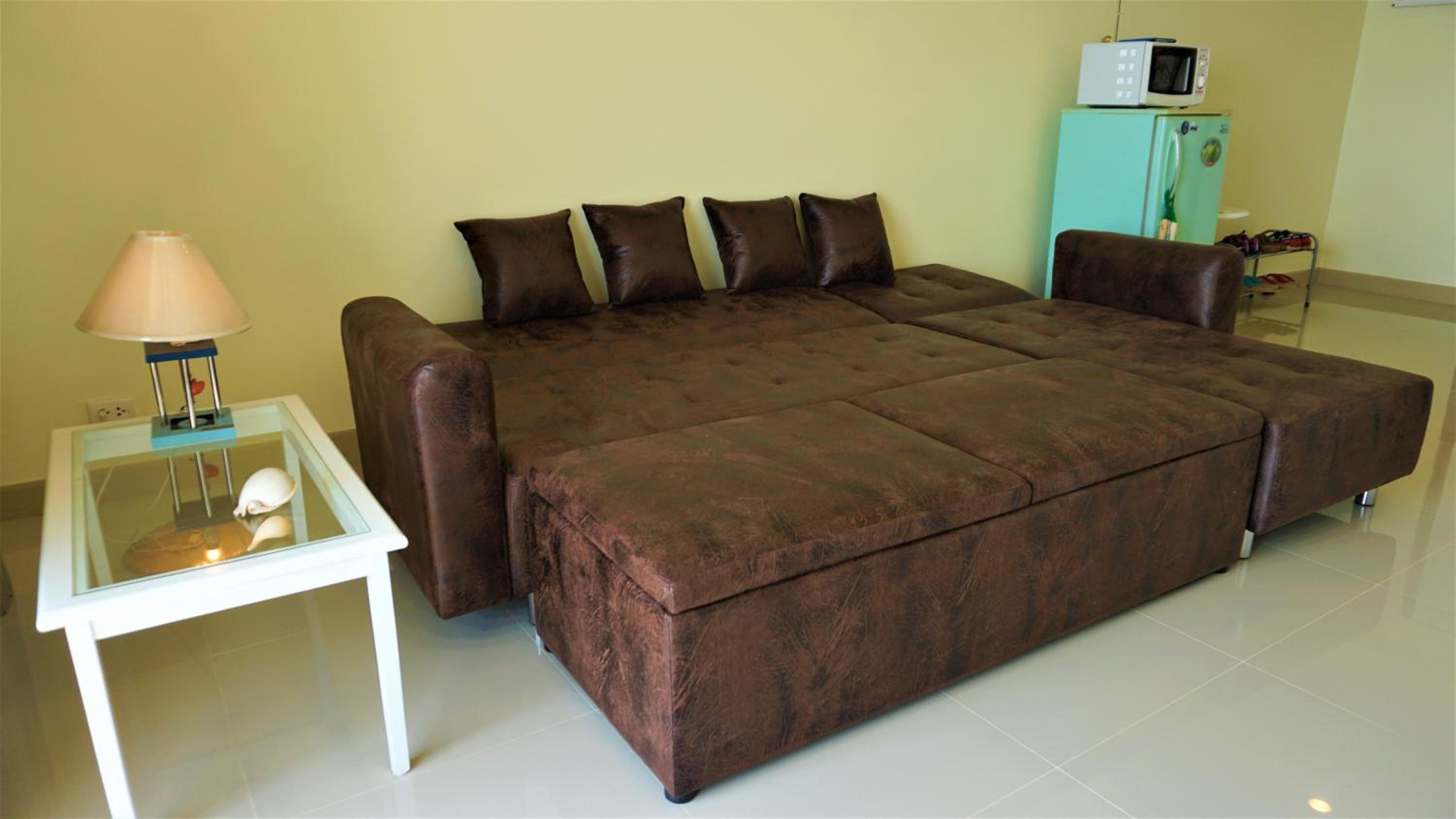 One-Bedroom Apartment - Photo 31