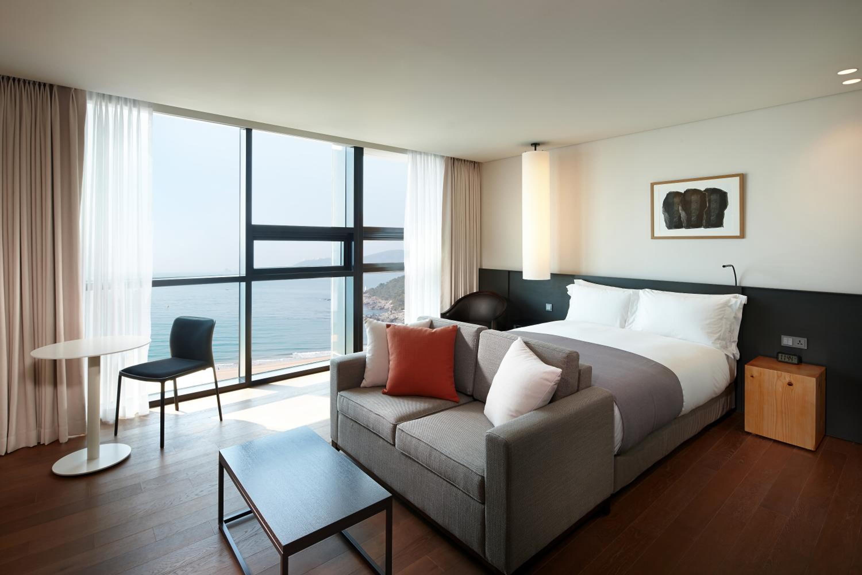 Junior Suite with Ocean View