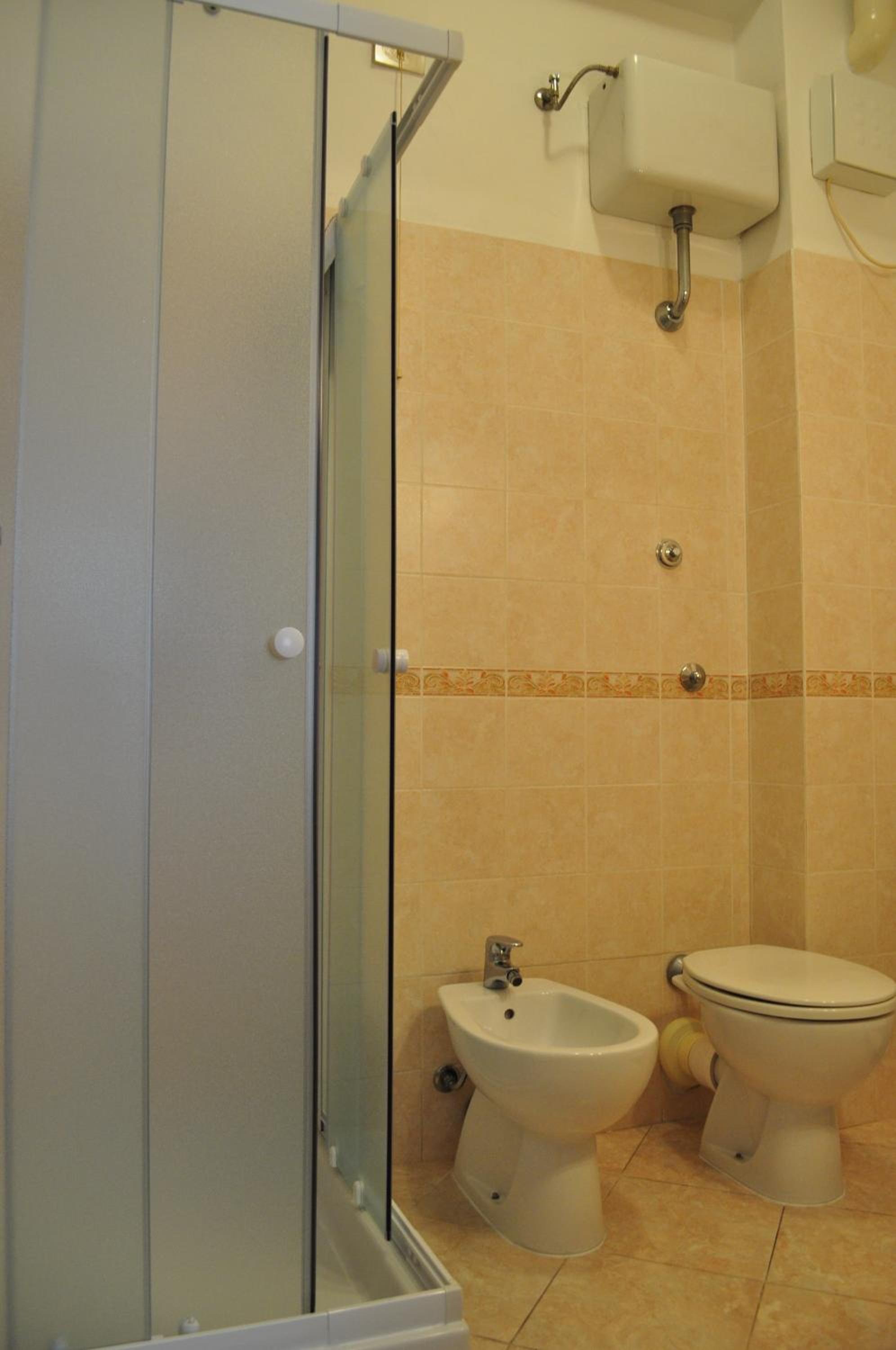 Deluxe Double Room - Photo 28
