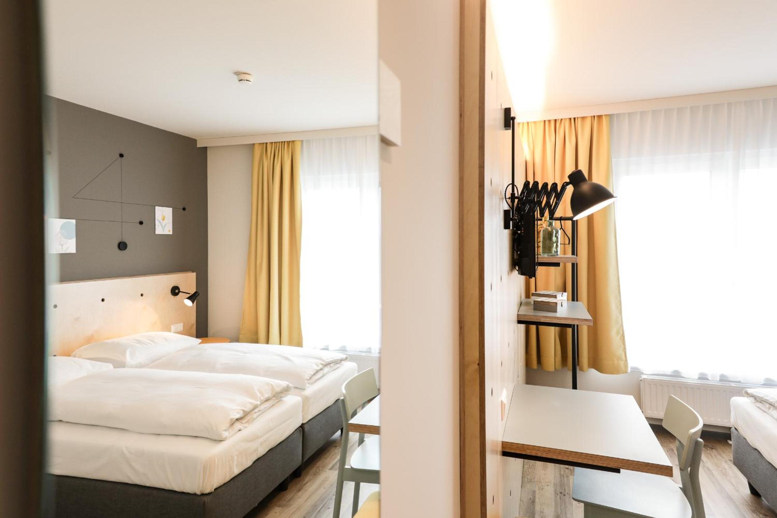 Double or Twin Room - Photo 3