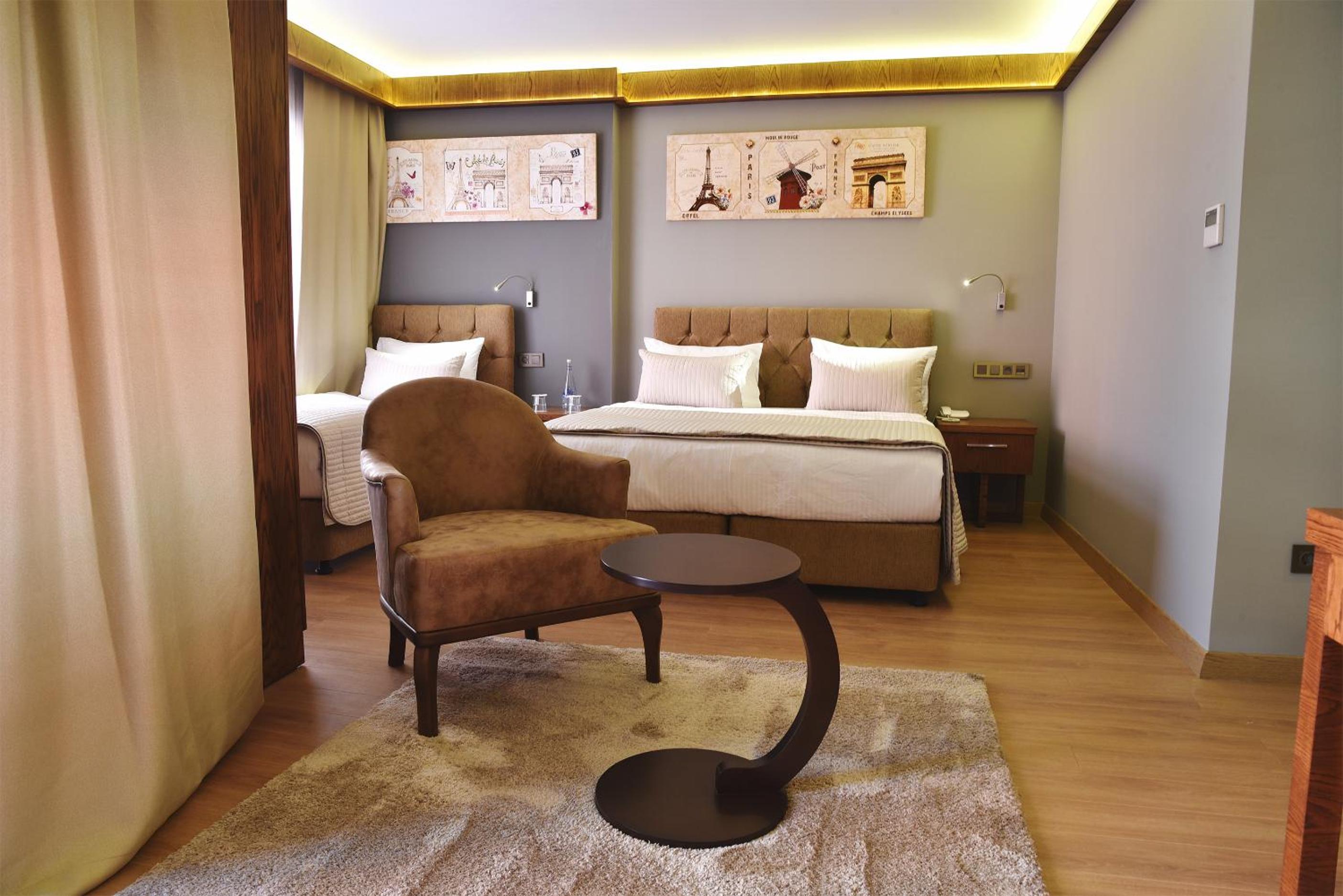Superior Triple Room photo 1