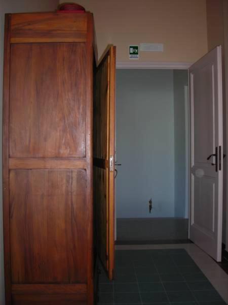 Single Room with Balcony photo 3