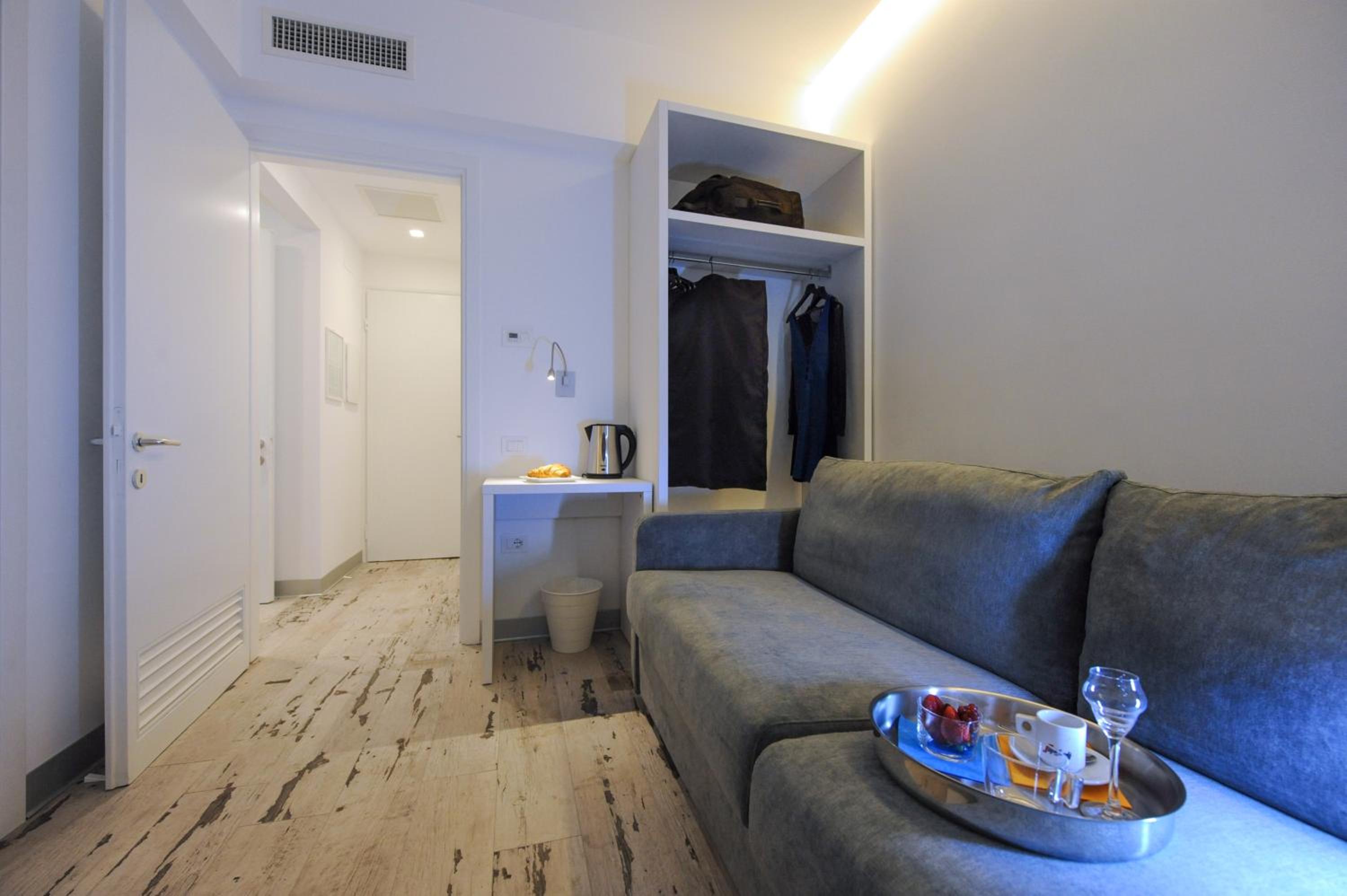 Superior Quadruple Room with Beach Access photo 2