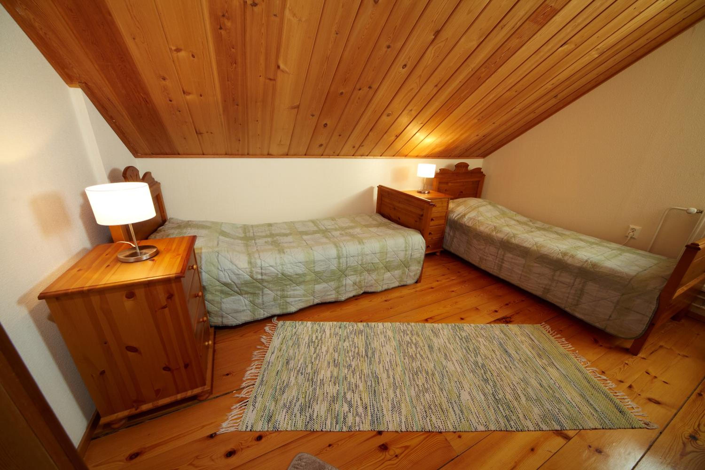 Twin Room With Shared Bathroom photo 1