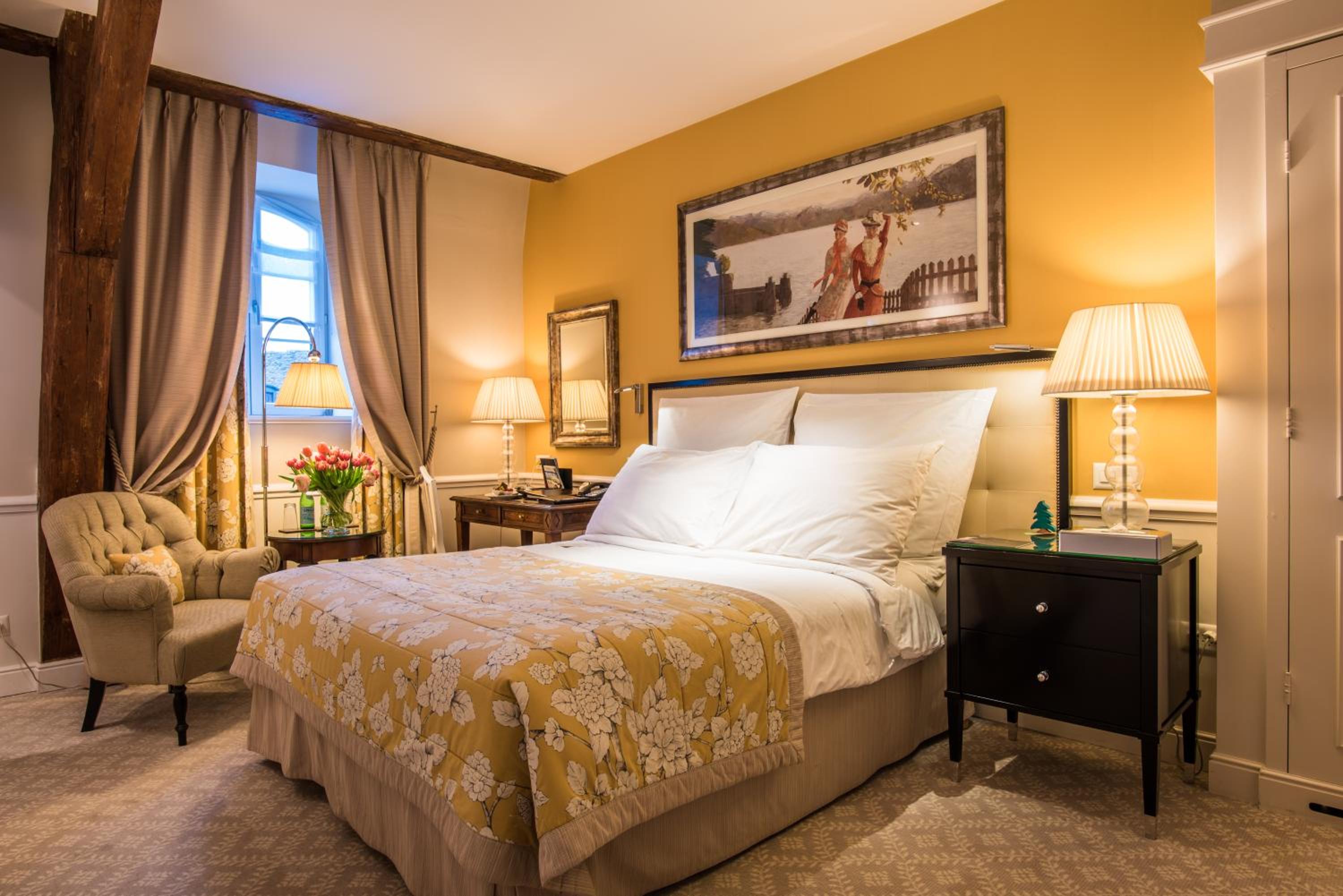 Superior Room with City View - Photo 1