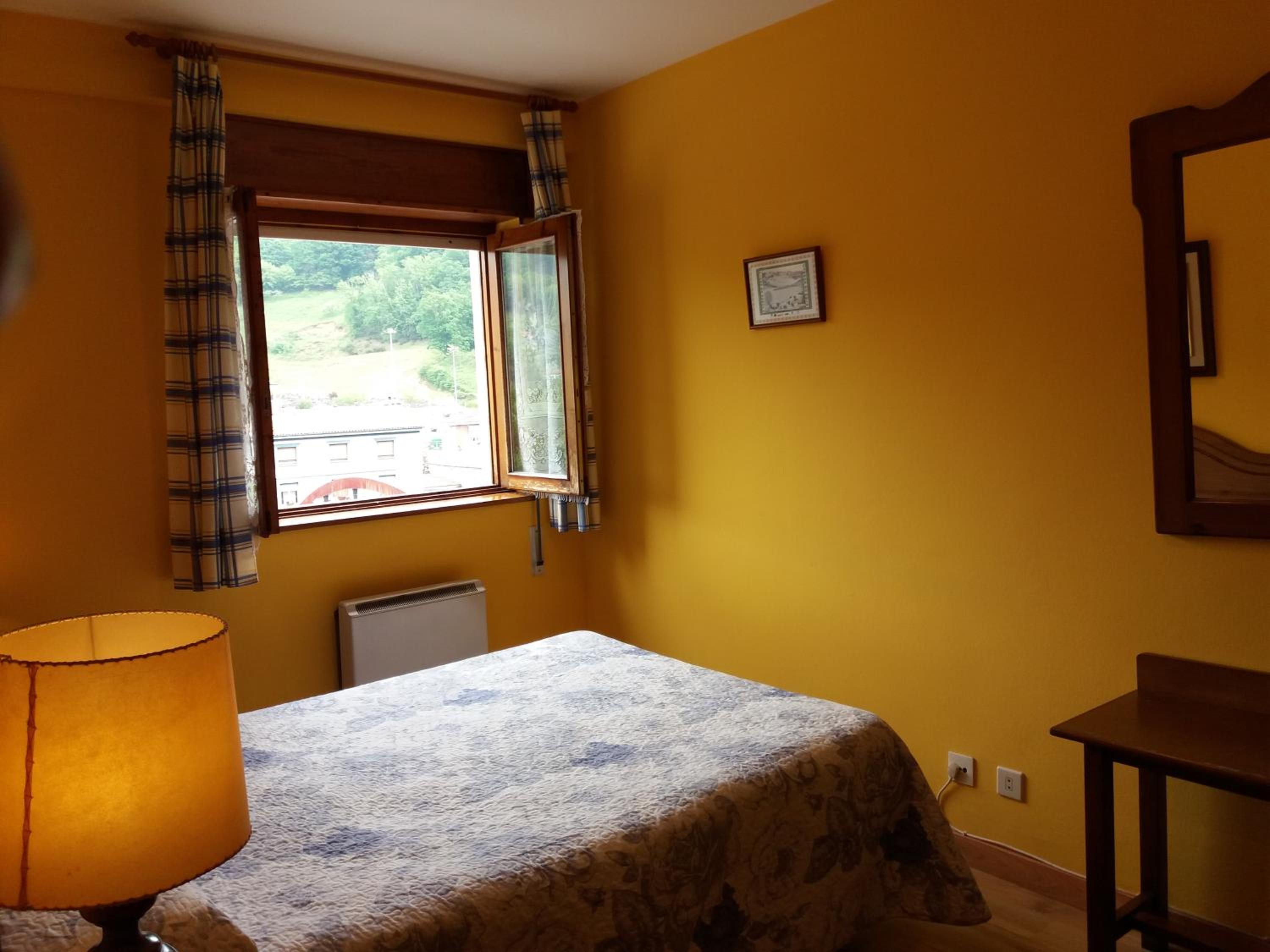 Double or Twin Room - Photo 22