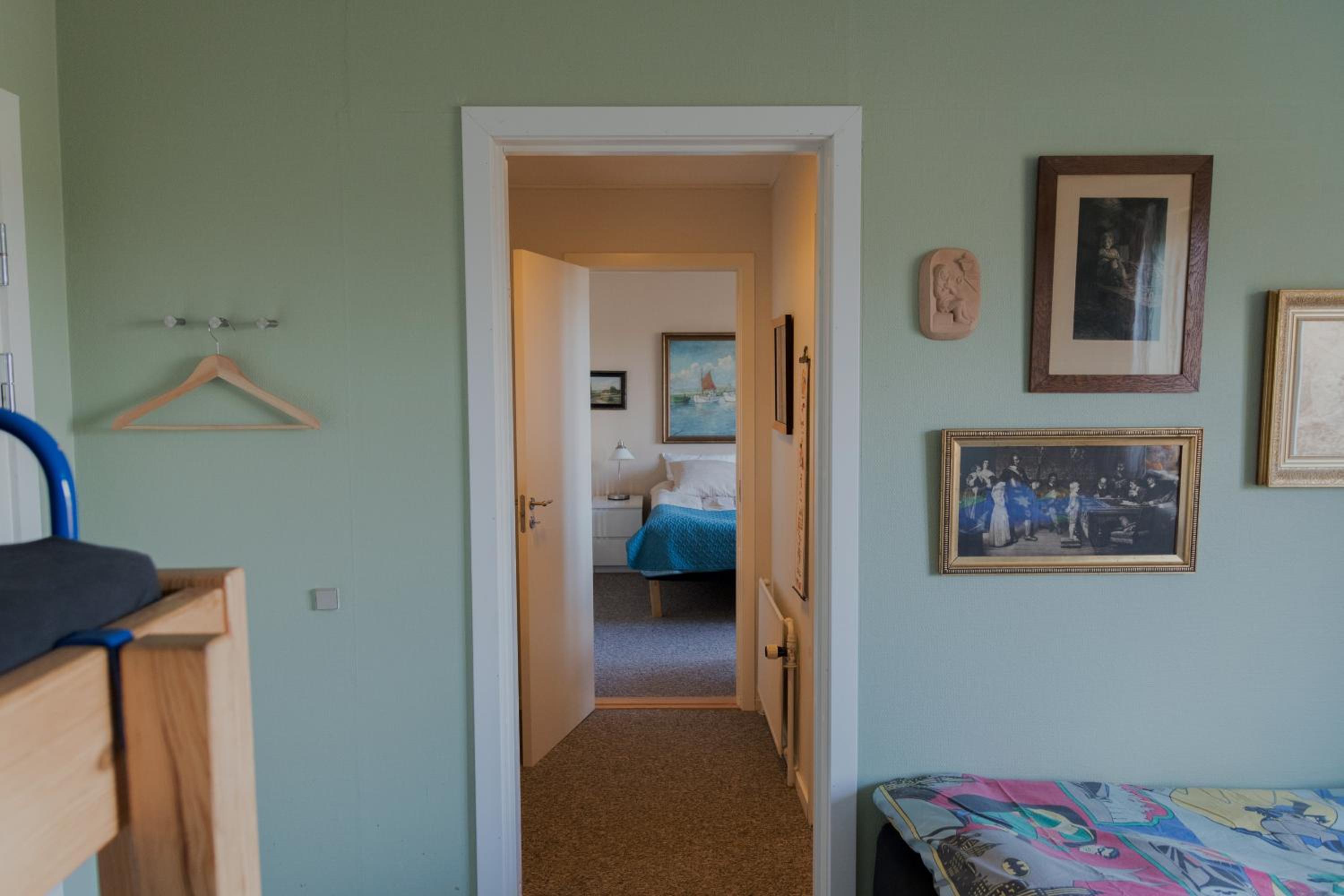 Family Room photo 1