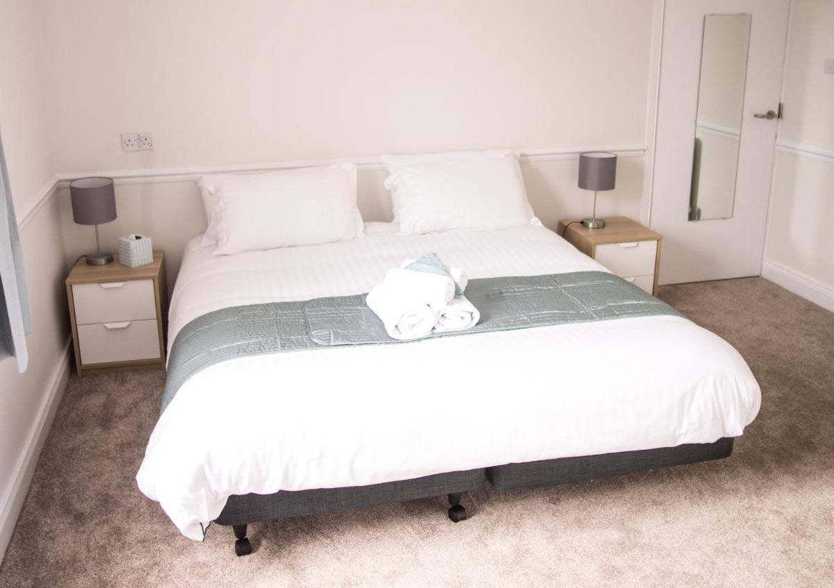Double or Twin Room photo 3