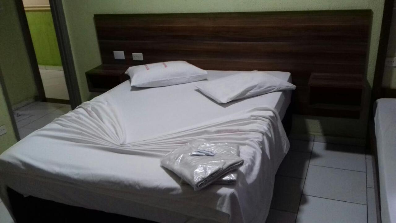 Double Room - Photo 5