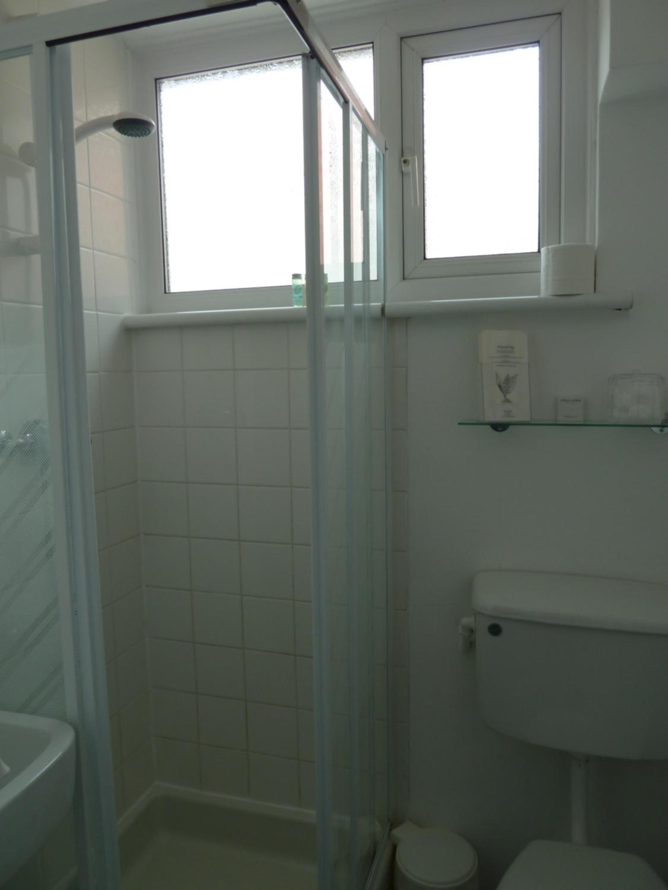 Budget Double Room photo 2