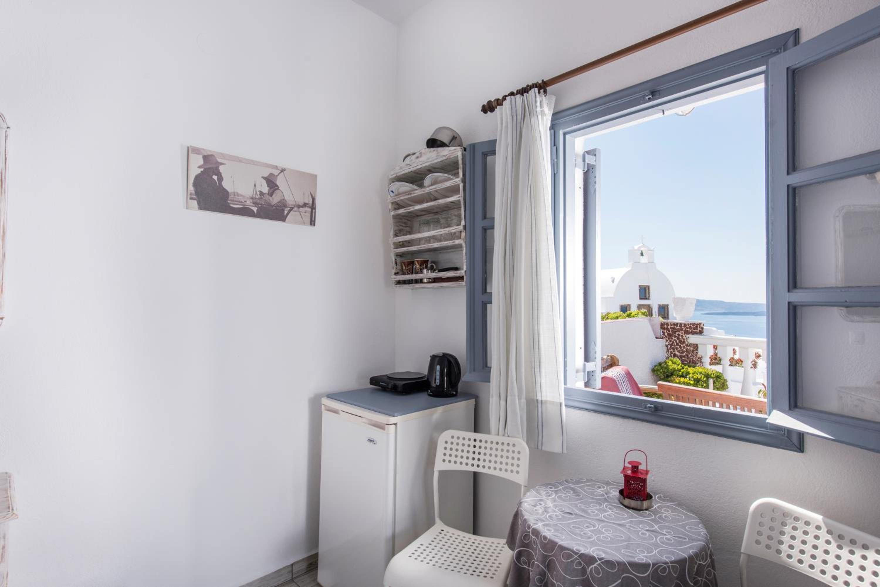 Studio with Caldera View - Photo 32