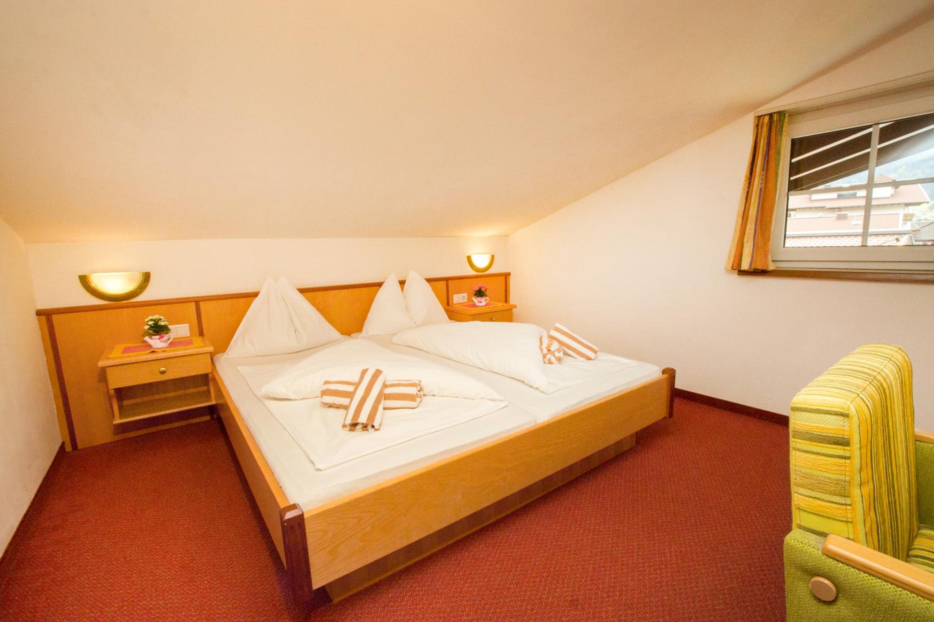 Double Room - Photo 1