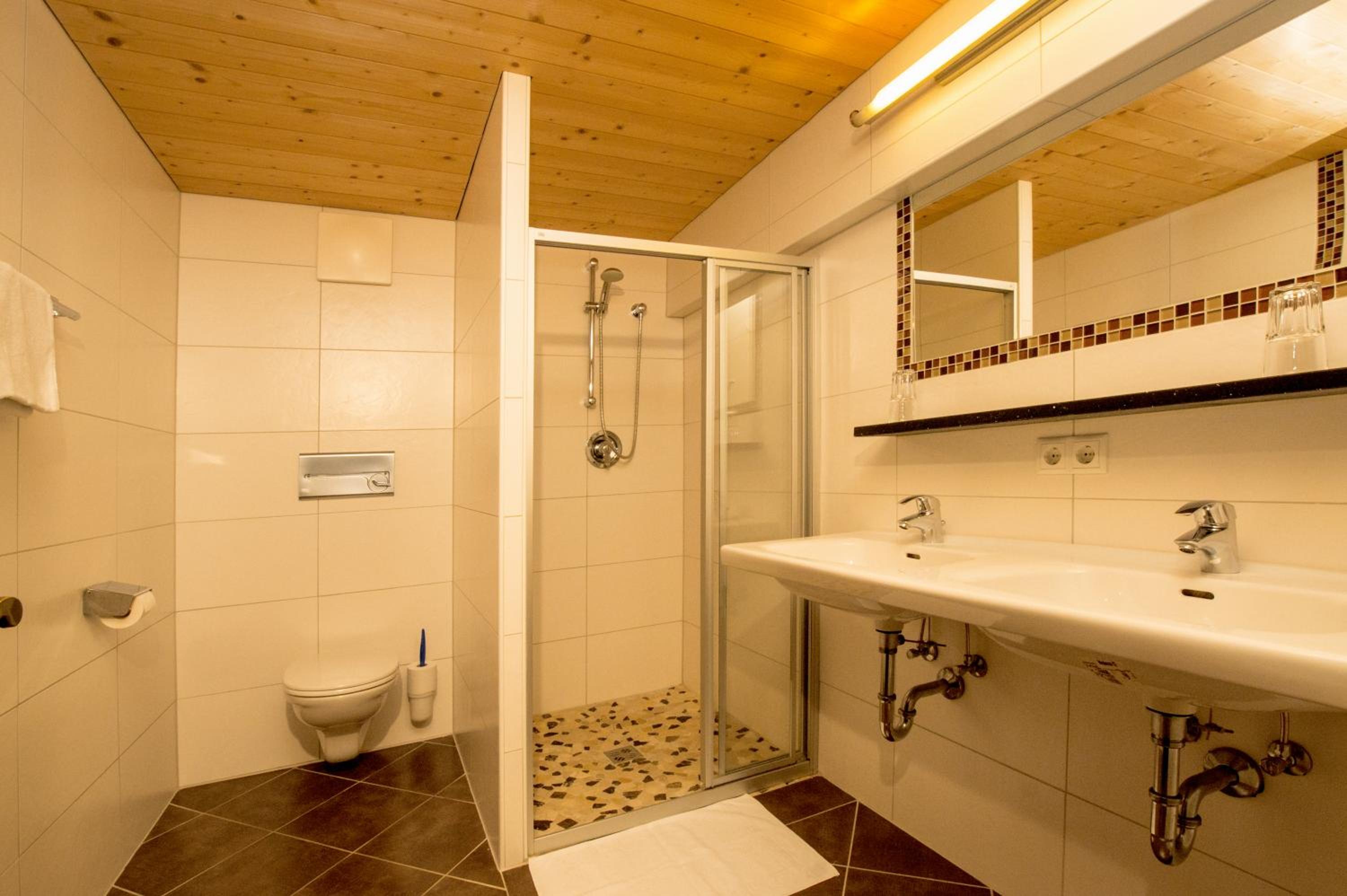 Double Room - Photo 3