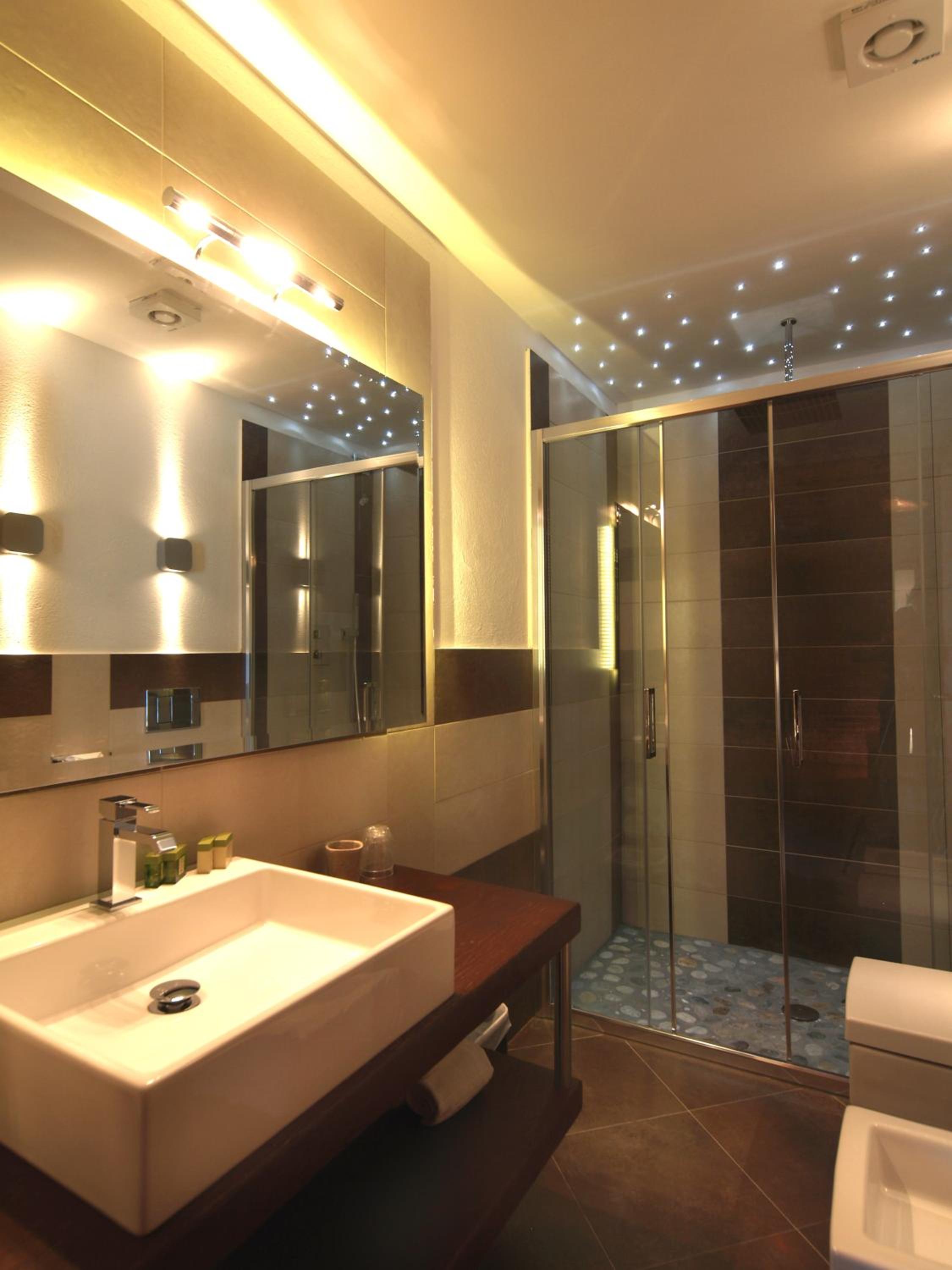 Superior Double or Twin Room photo 2