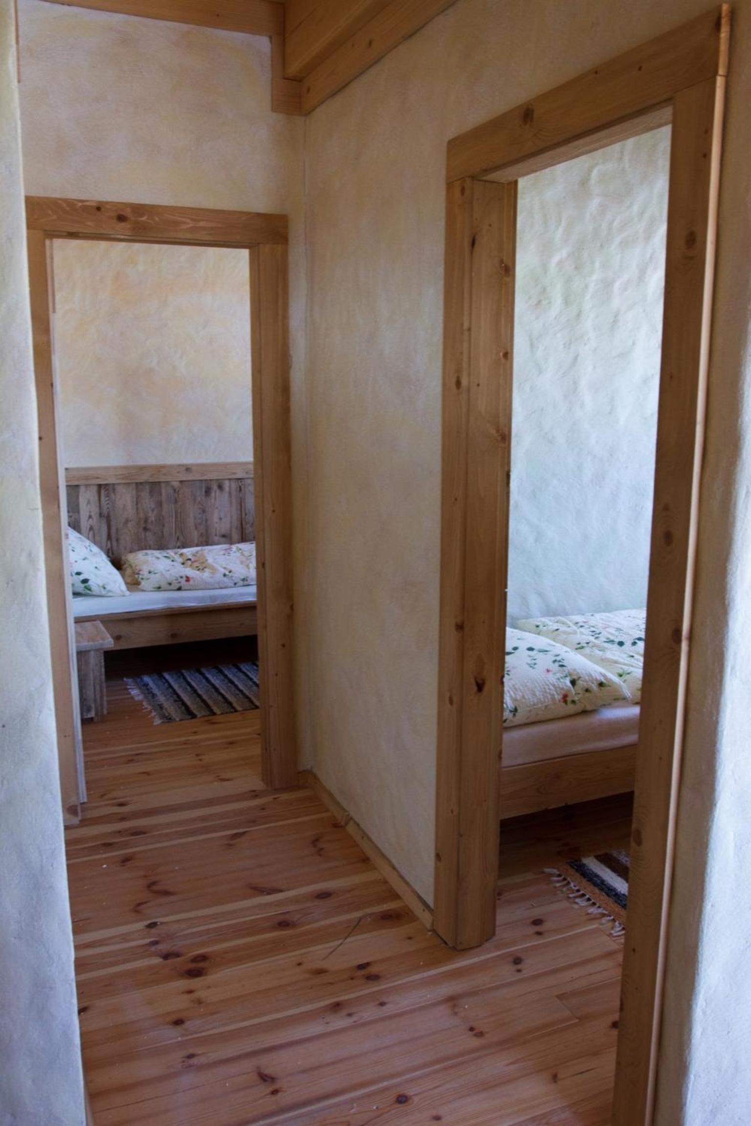 Two-Bedroom Apartment - Photo 5