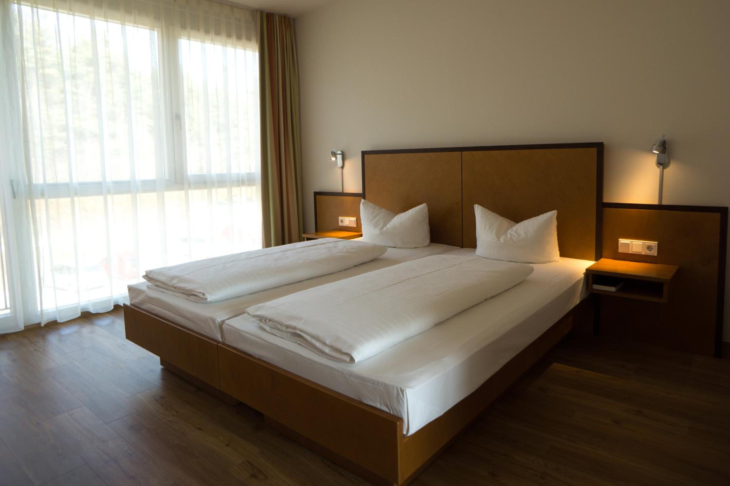 Double Room - Photo 7