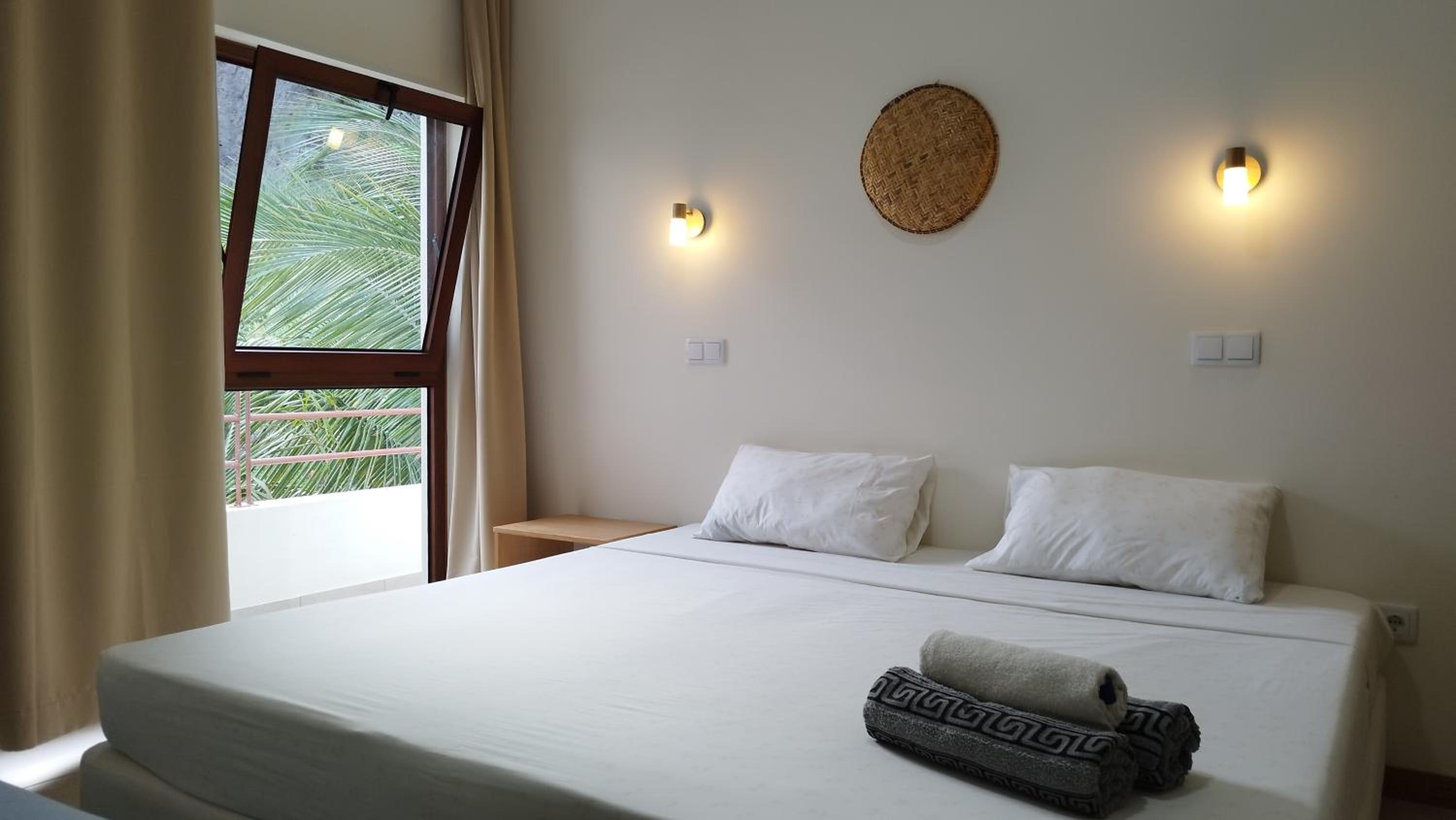 Triple Room with Balcony