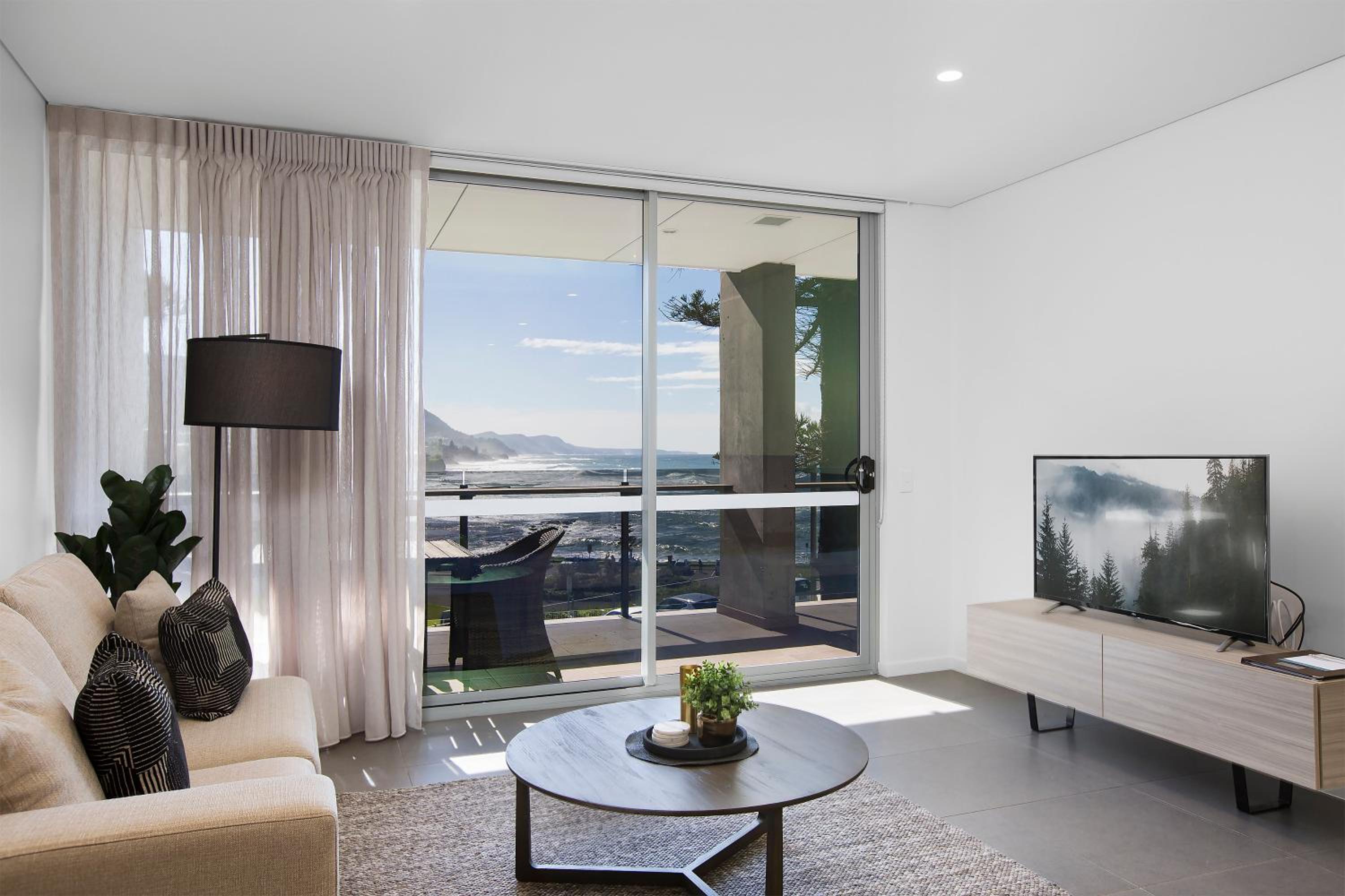 Winter Escape Package - Apartment with Sea View