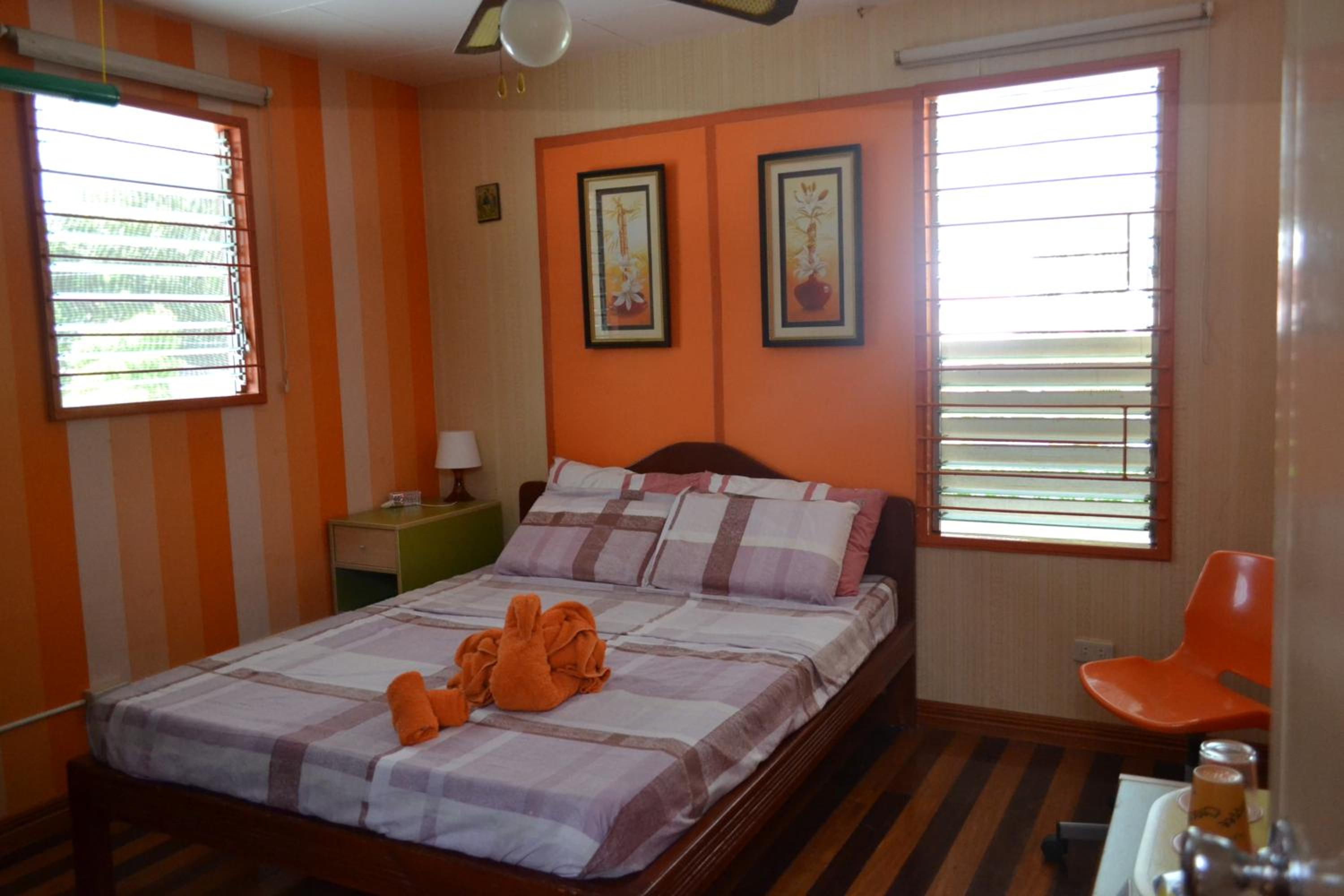 Budget Double Room photo 3
