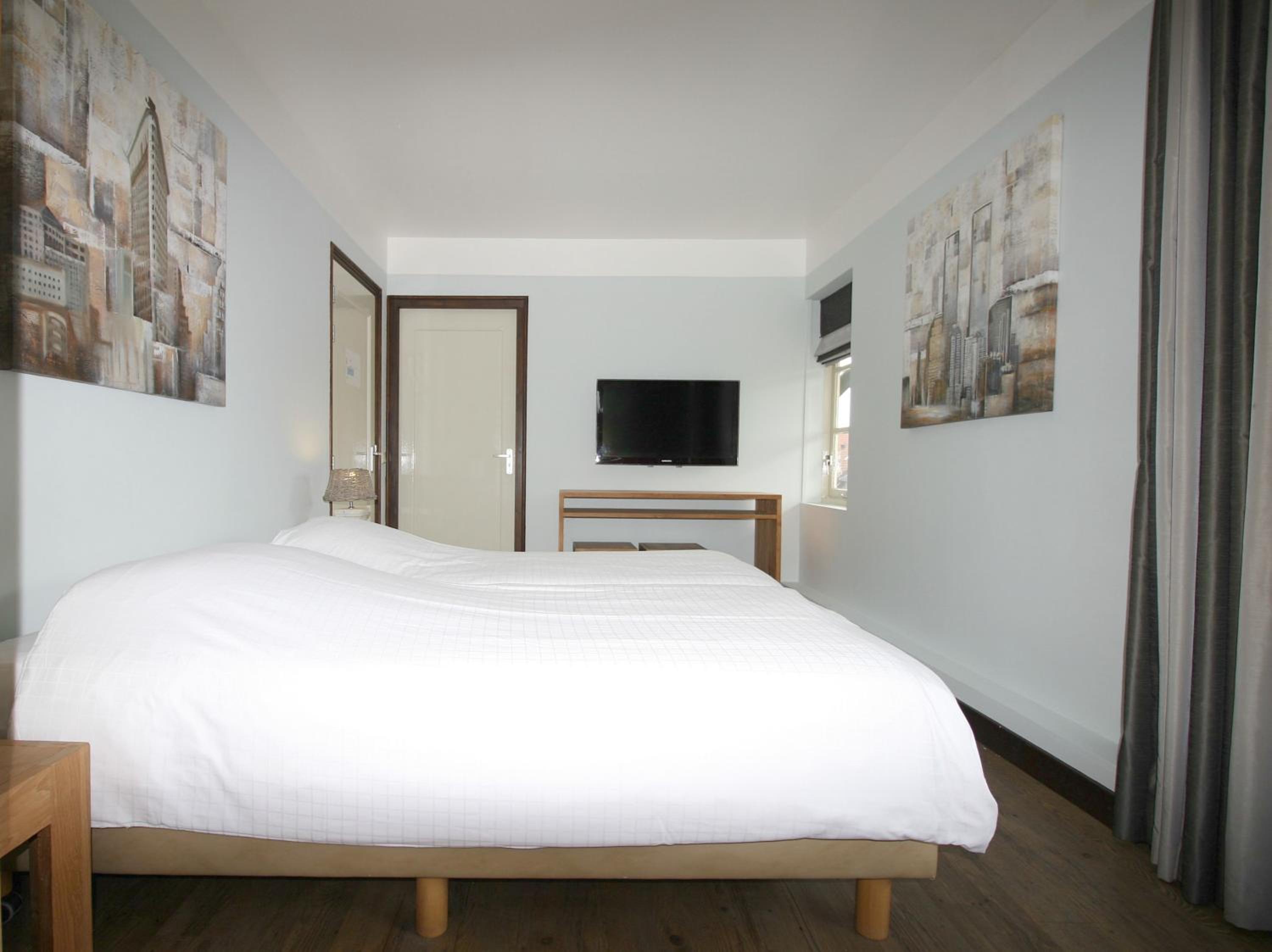 Comfort Twin Room - Photo 20