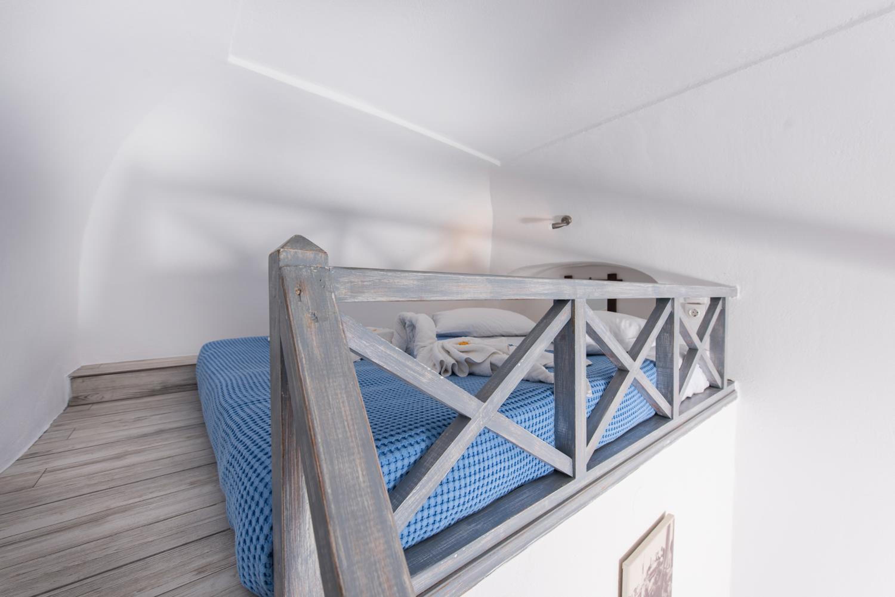 Loft - Photo 5